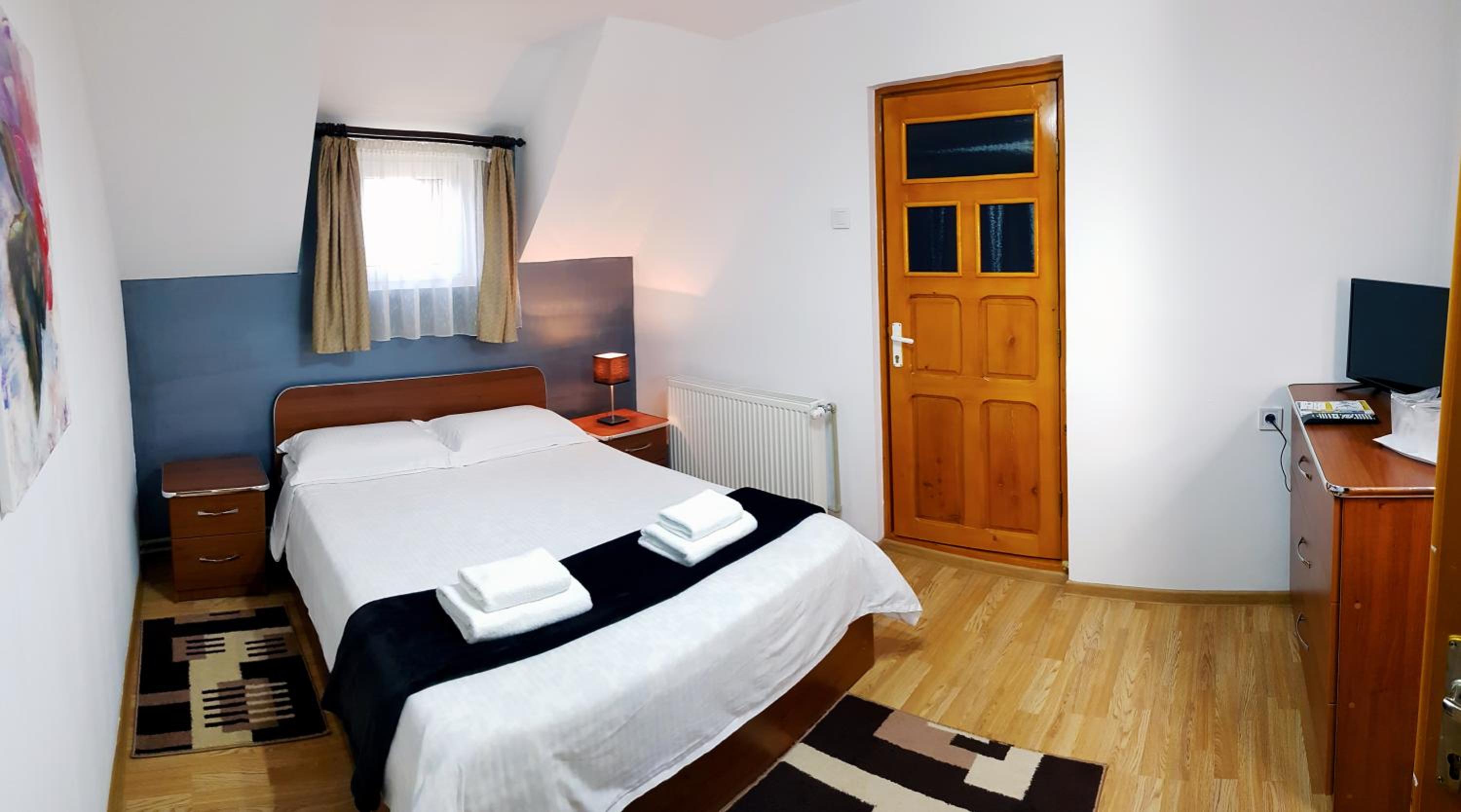 Double Room with Private Bathroom photo 1