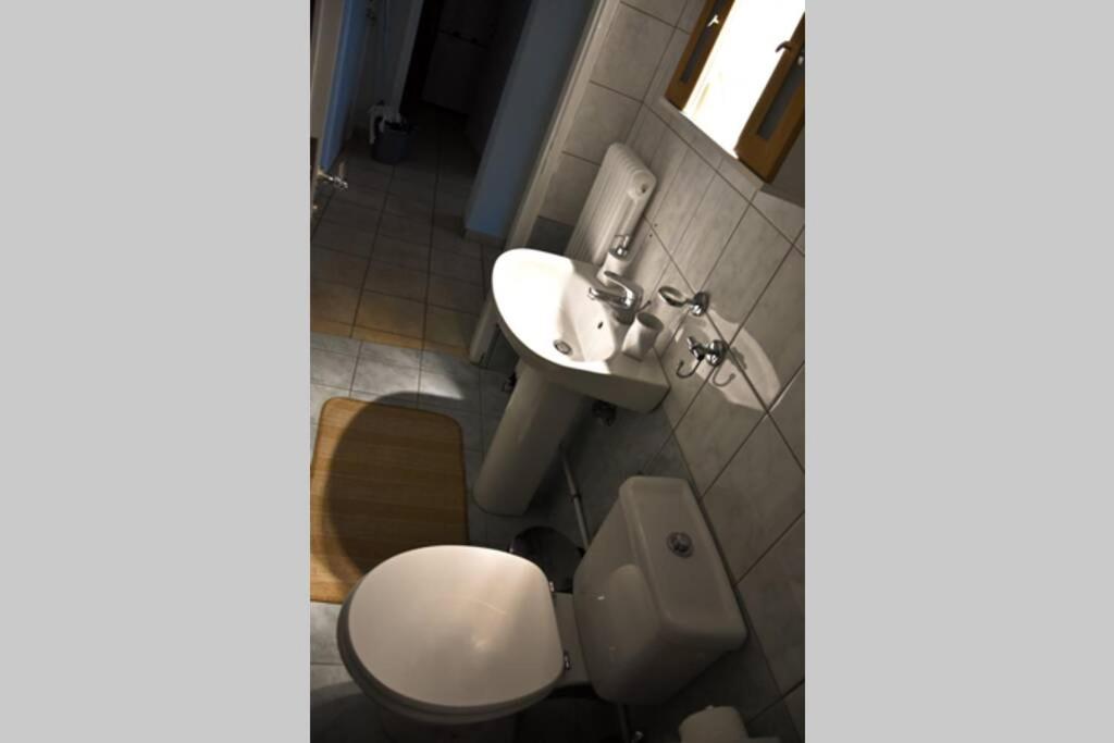 One-Bedroom Apartment - Photo 17
