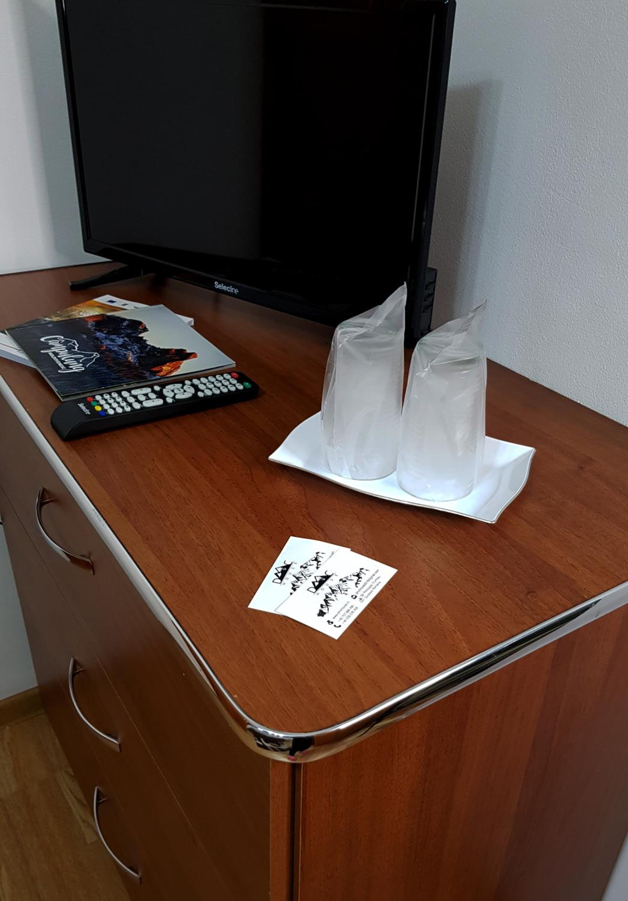 Double Room with Private Bathroom photo 1