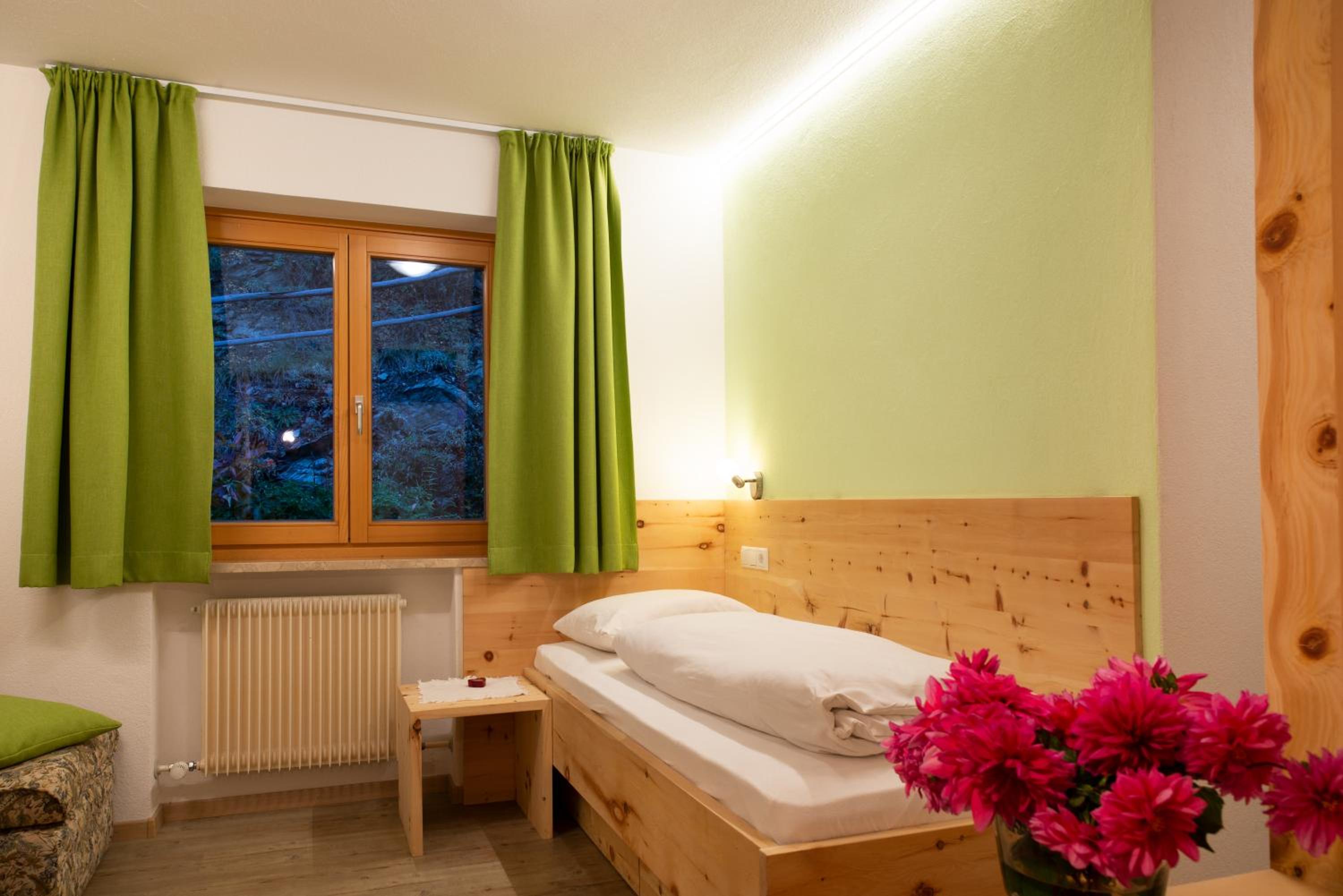 Budget Single Room photo 1
