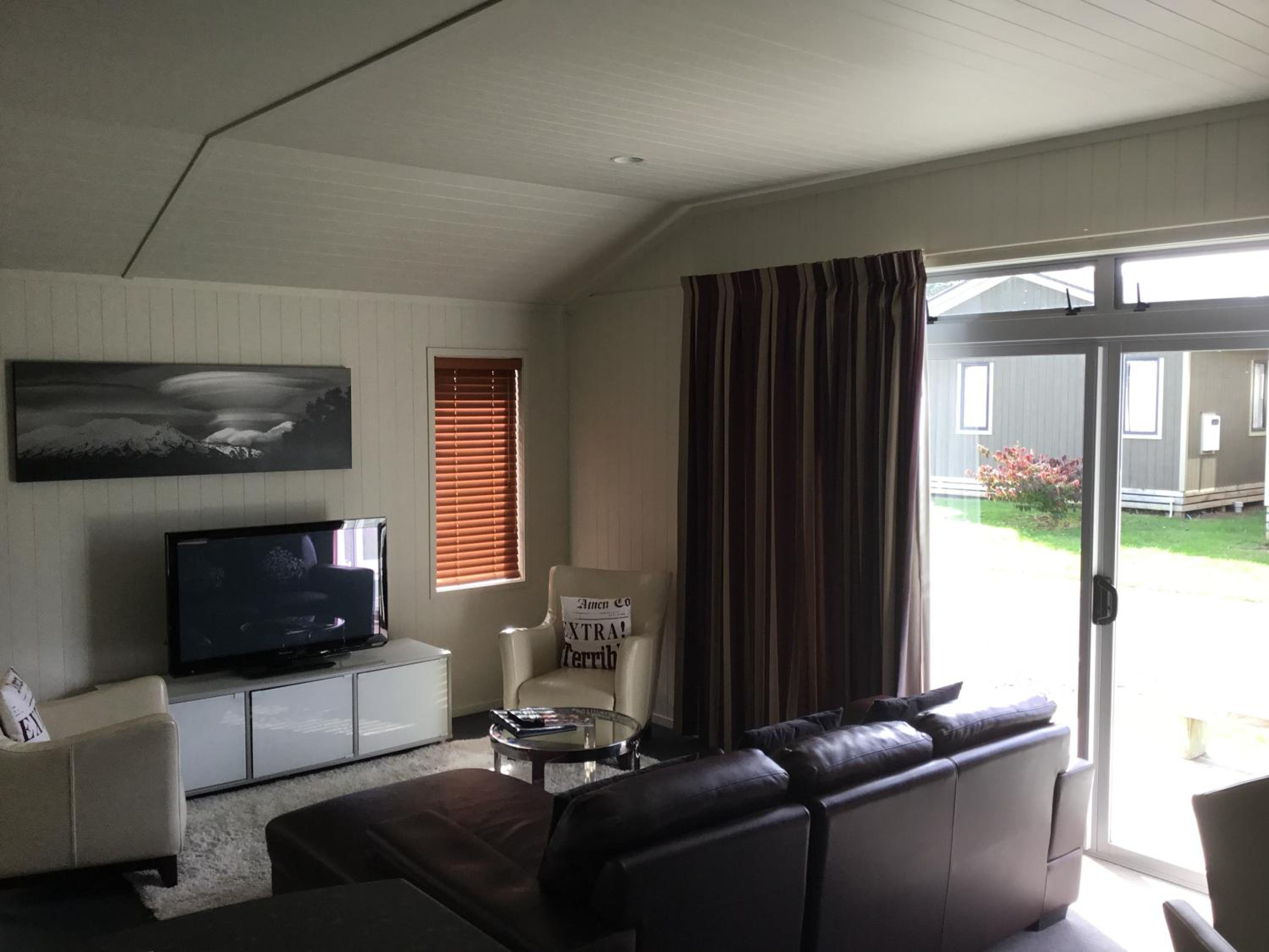 Three-Bedroom Chalet photo 2