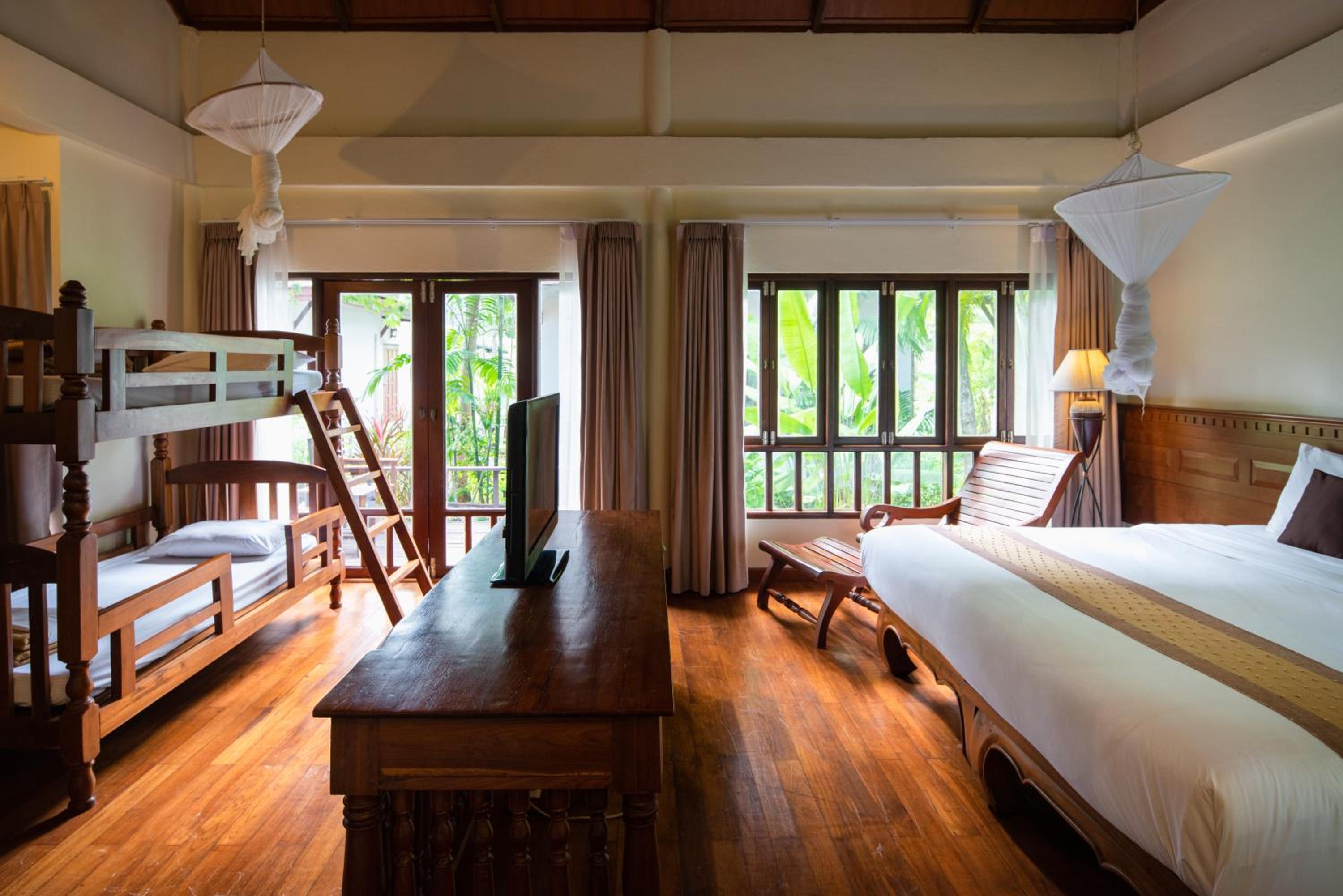 Family Villa Double Room and Bunk Bed with Garden View photo 1