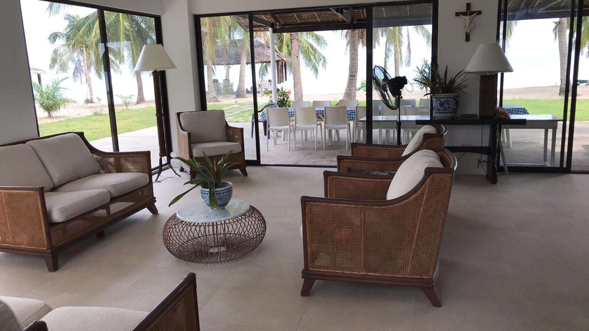 Two-Bedroom Villa - Photo 12