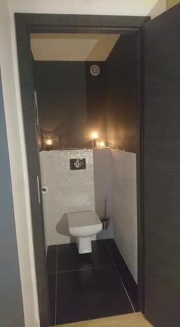 Deluxe Double Room (2 Adults + 1 Child) - Photo 10
