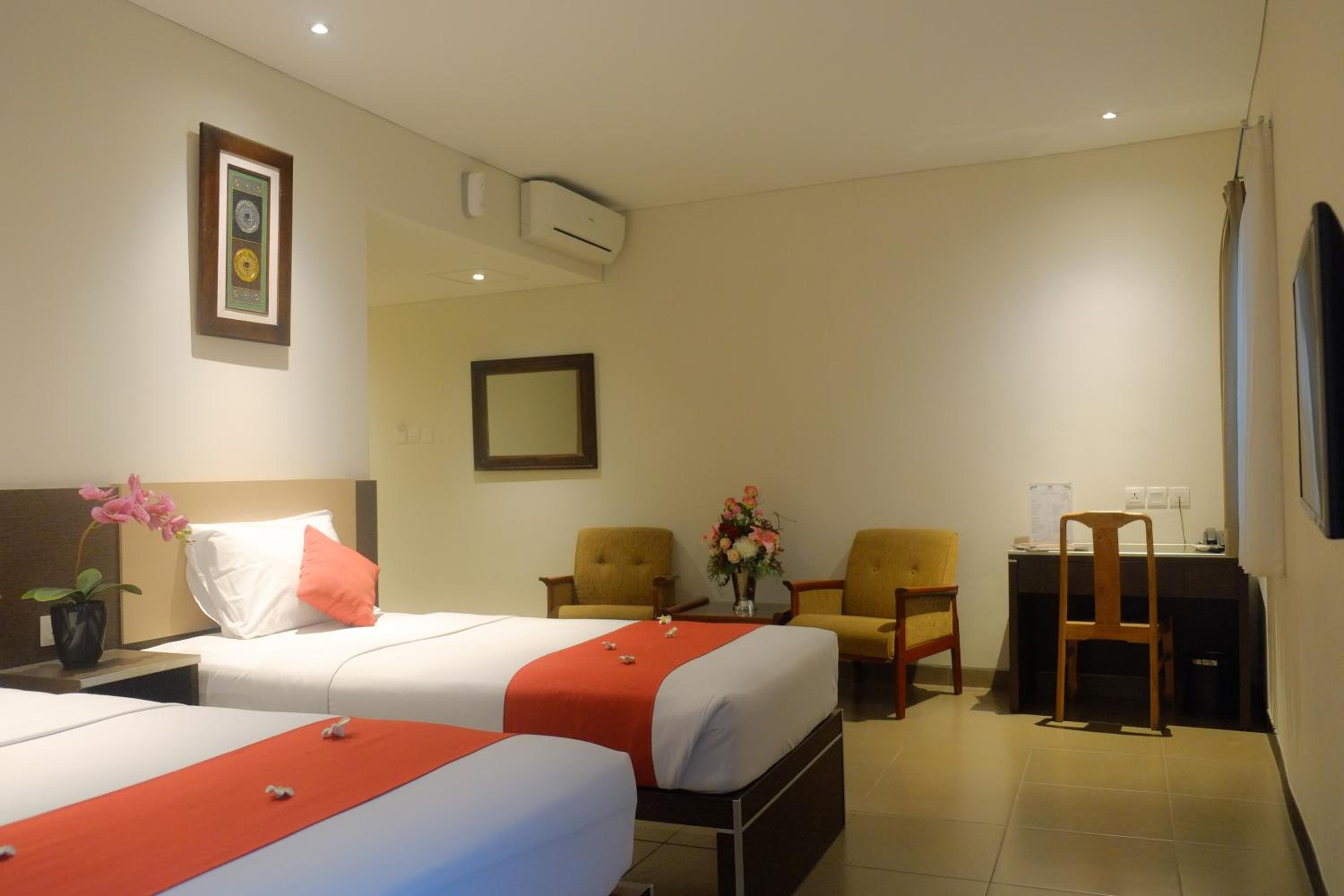 Executive Triple Room - Room Only - Photo 5