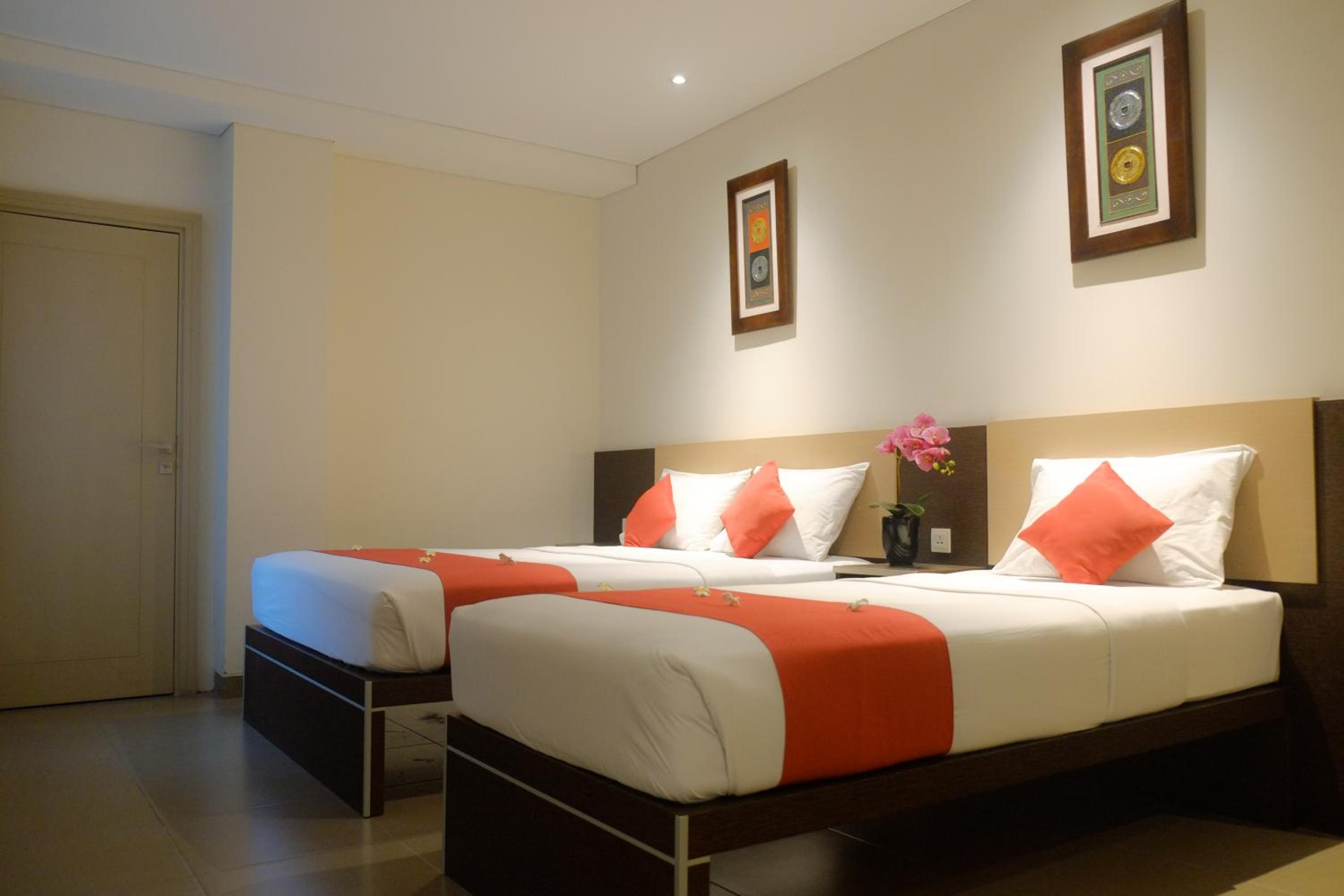 Executive Triple Room - Room Only - Photo 1