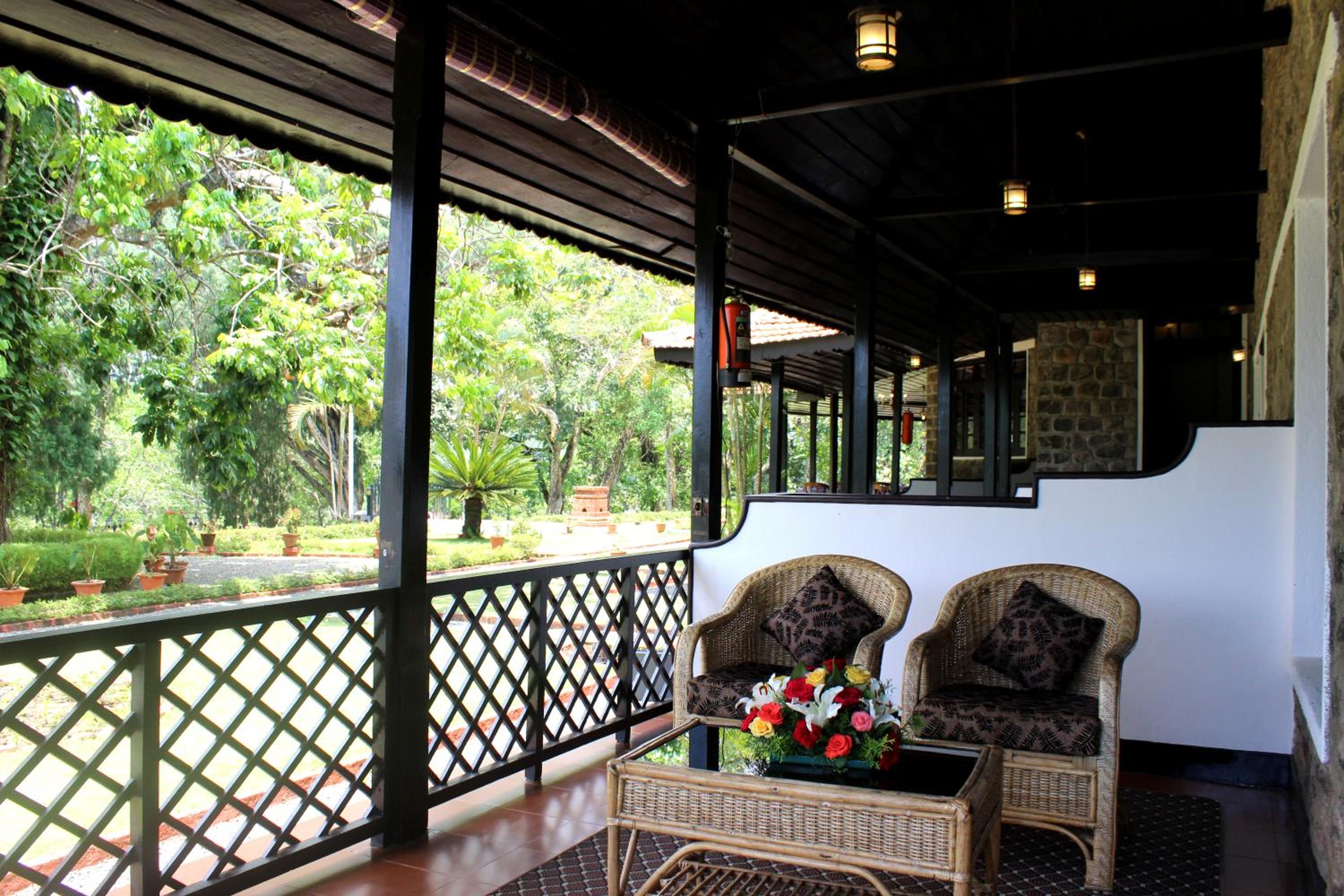 Premium Double or Twin Room - Photo 7