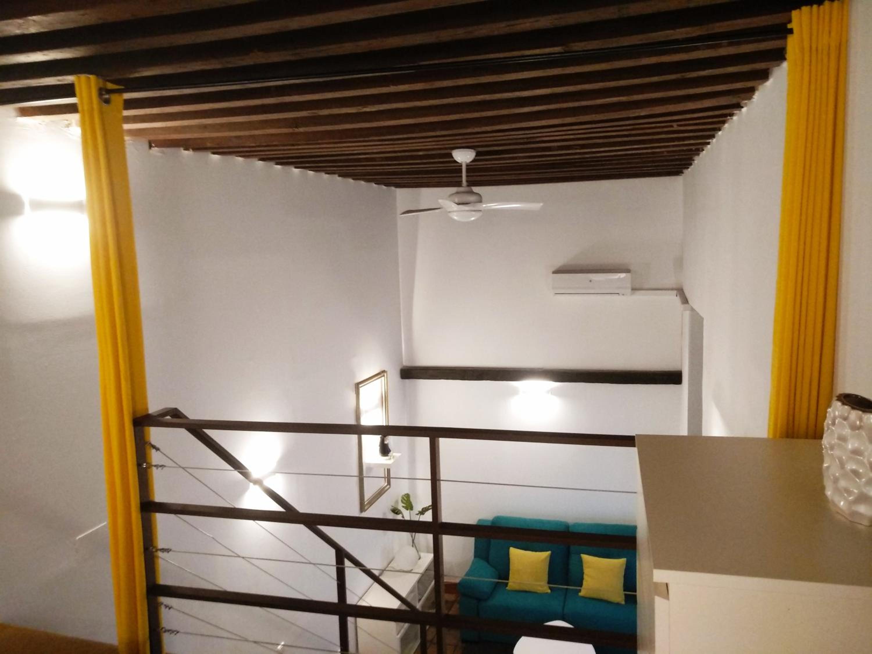Loft - Photo 17