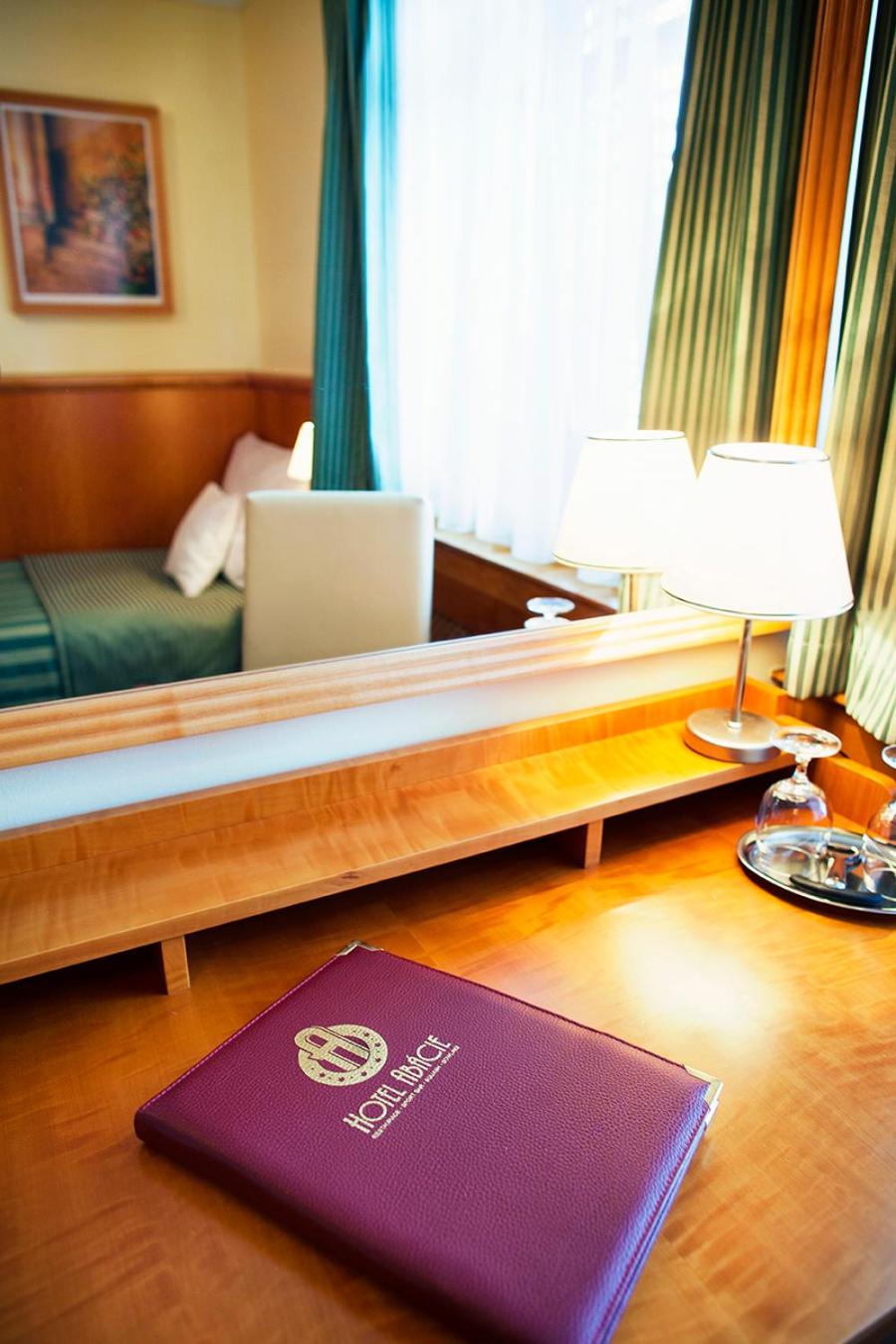 Twin Room - Photo 4