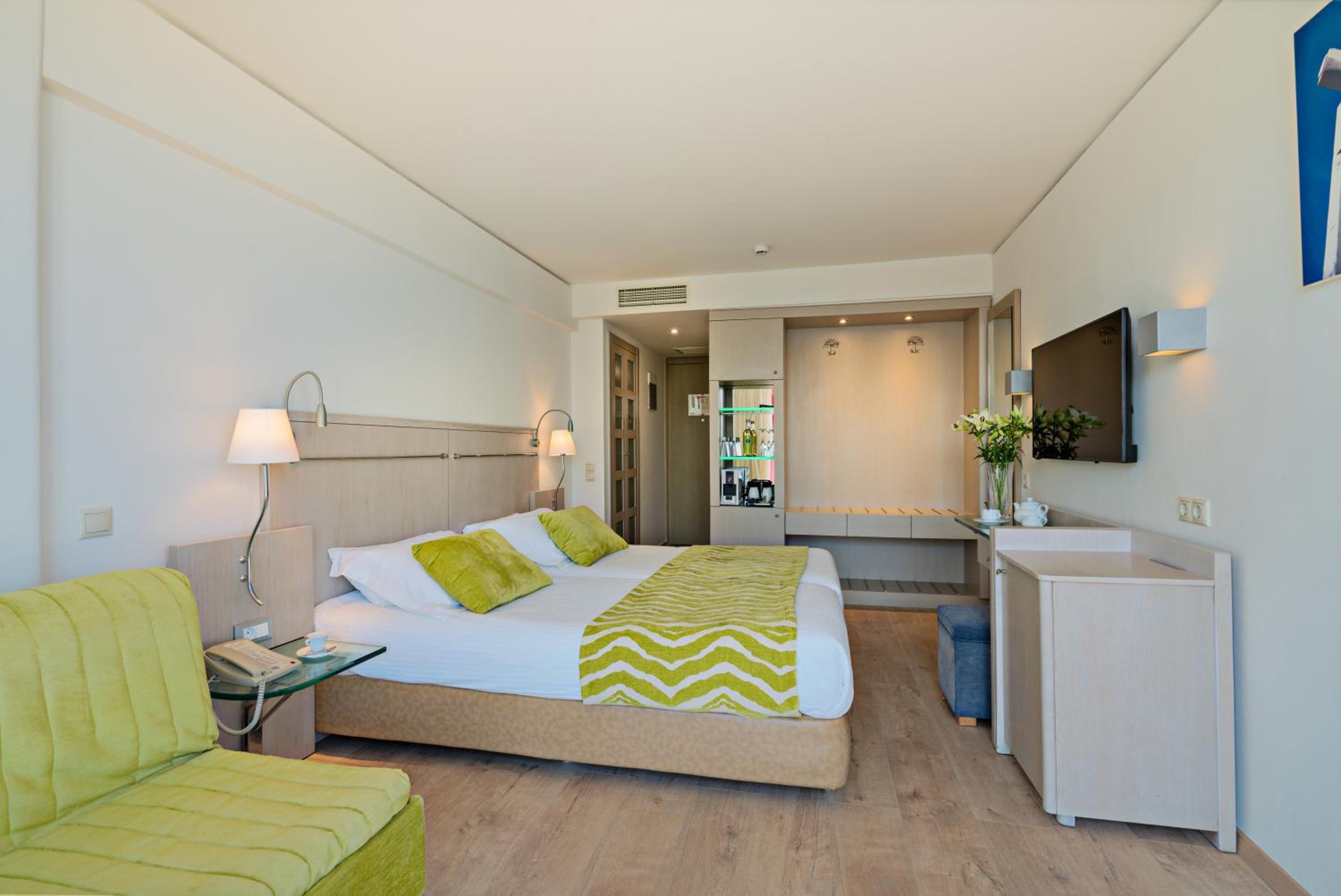Junior Suite Side Sea View - Photo 7