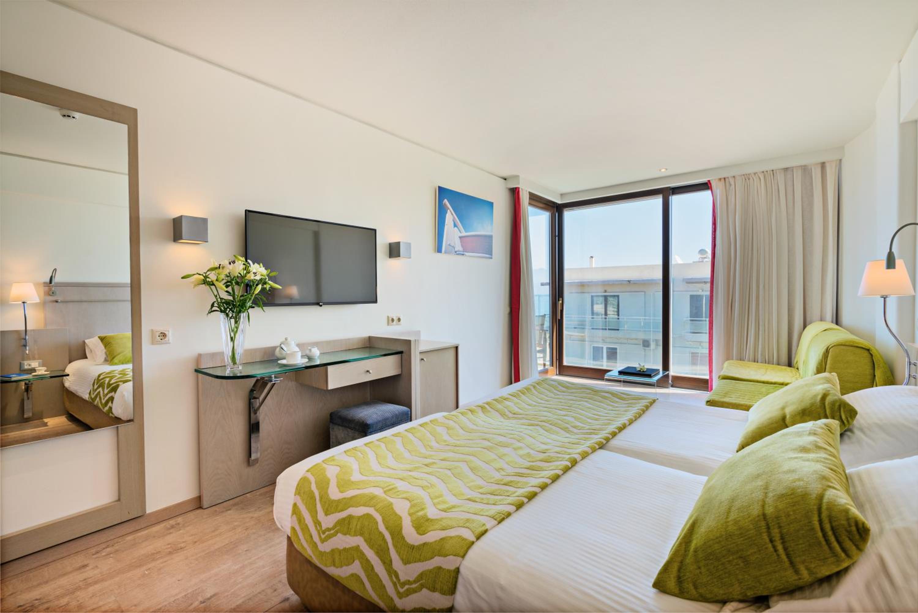 Junior Suite Side Sea View - Photo 9
