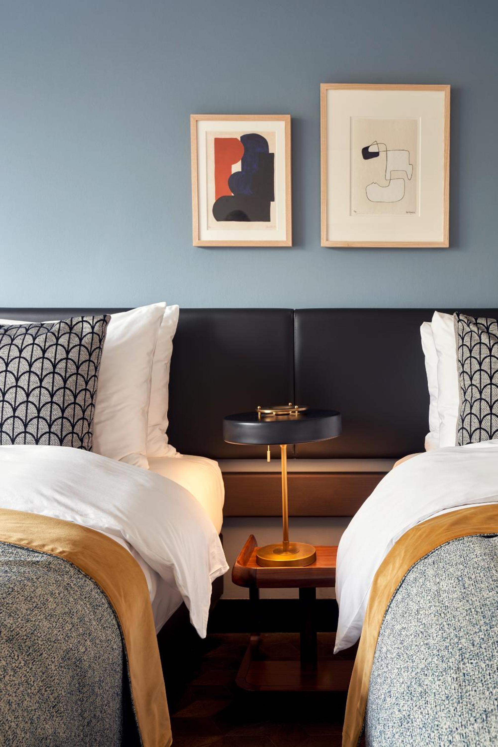 Deluxe Twin Room photo 1
