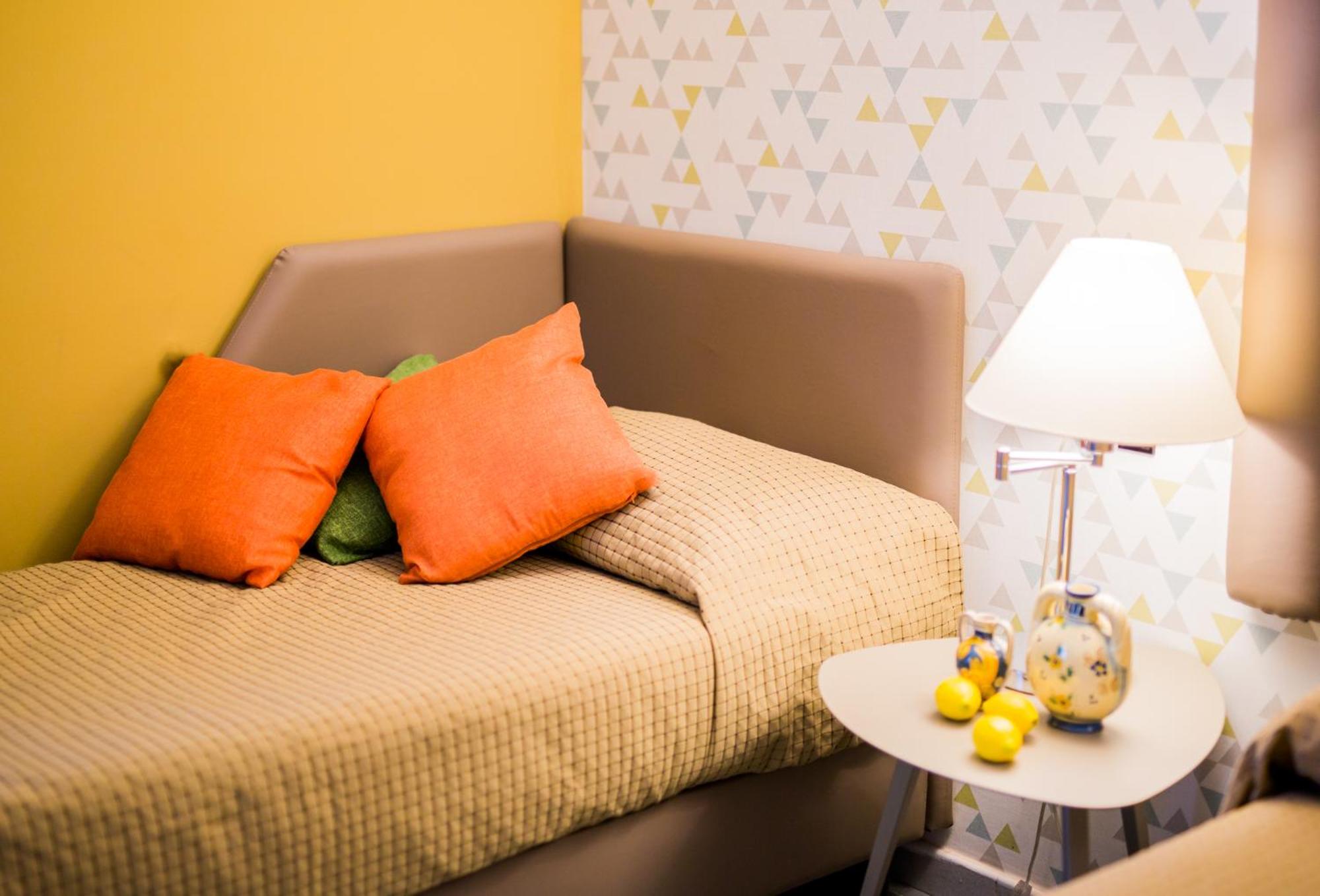 Double Room - Photo 18