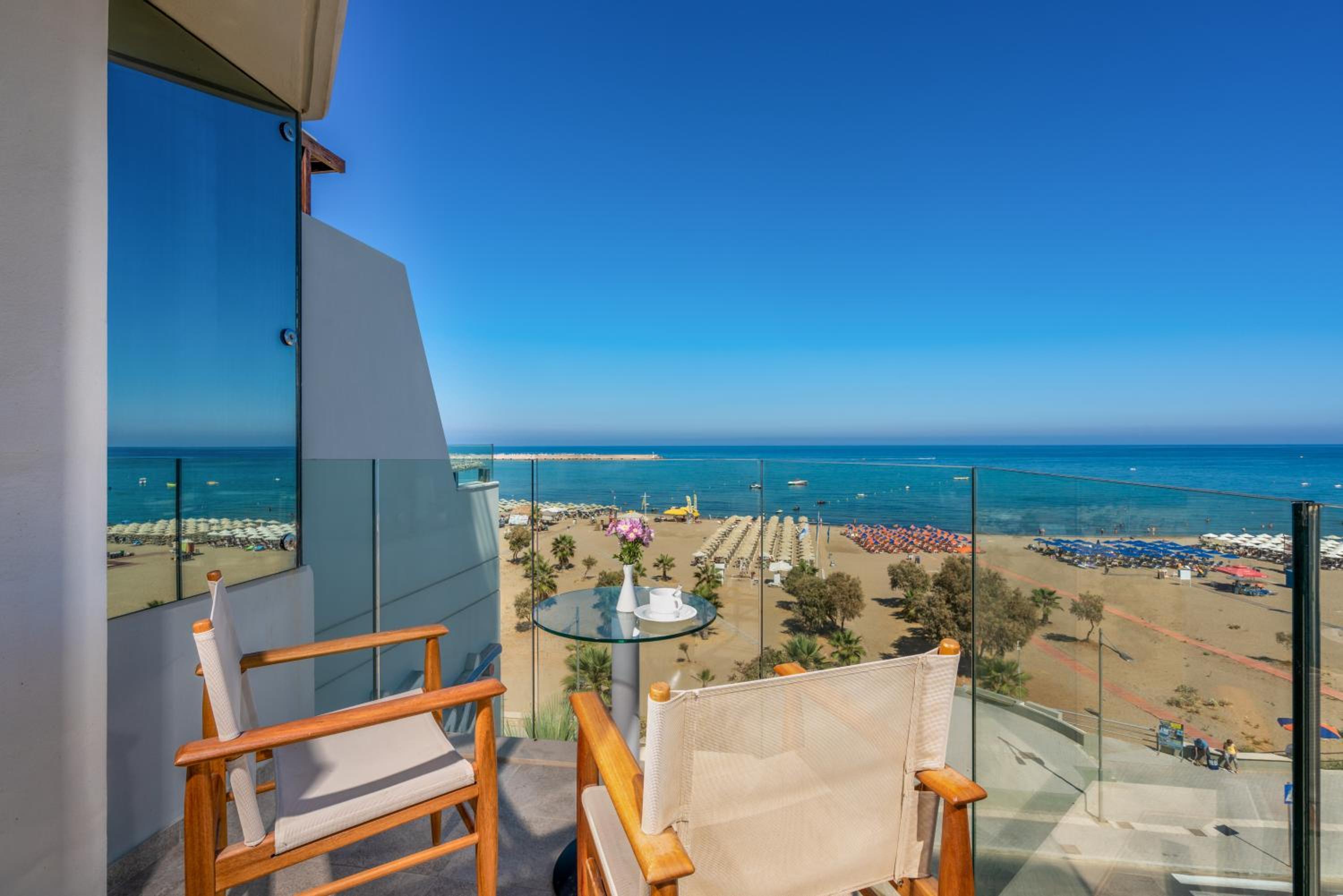 Junior Suite Side Sea View - Photo 21