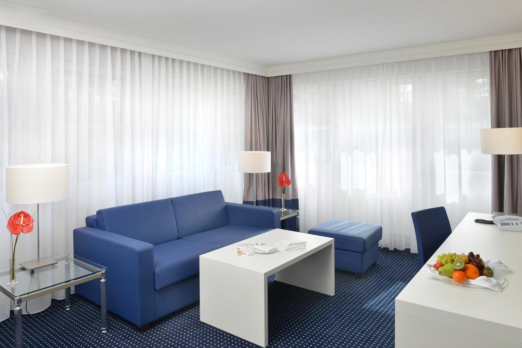 Junior Suite - Photo 1