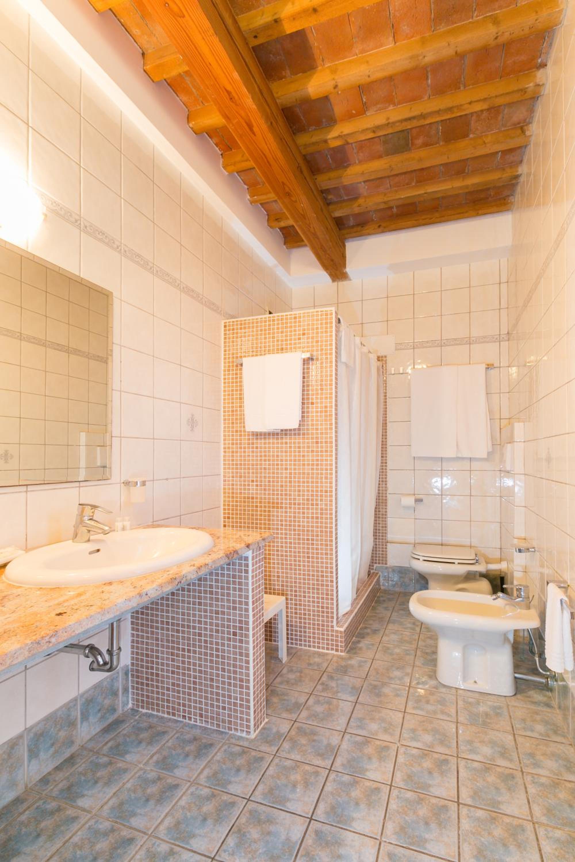 Double or Twin Room photo 2