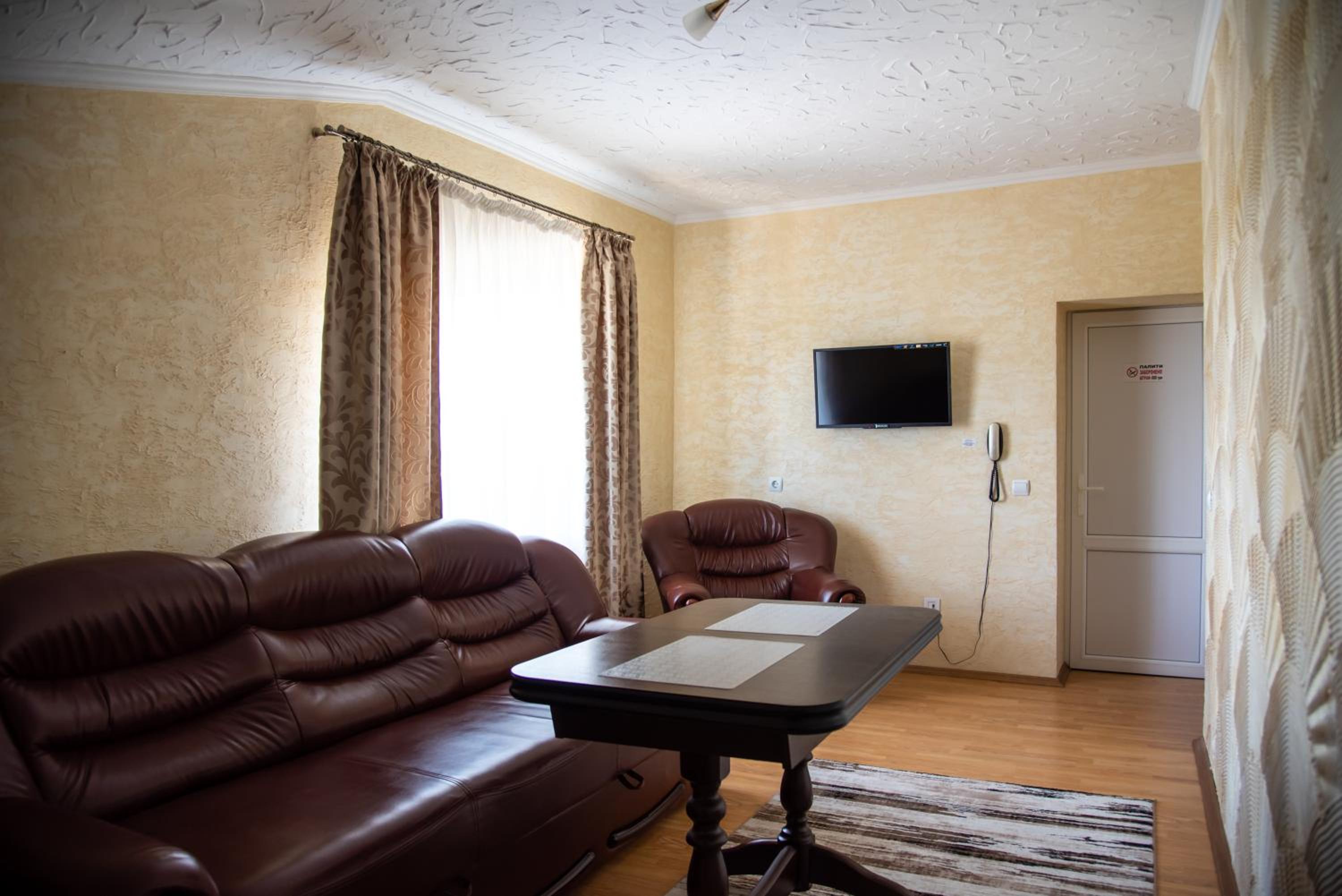 Superior Quadruple Room photo 2