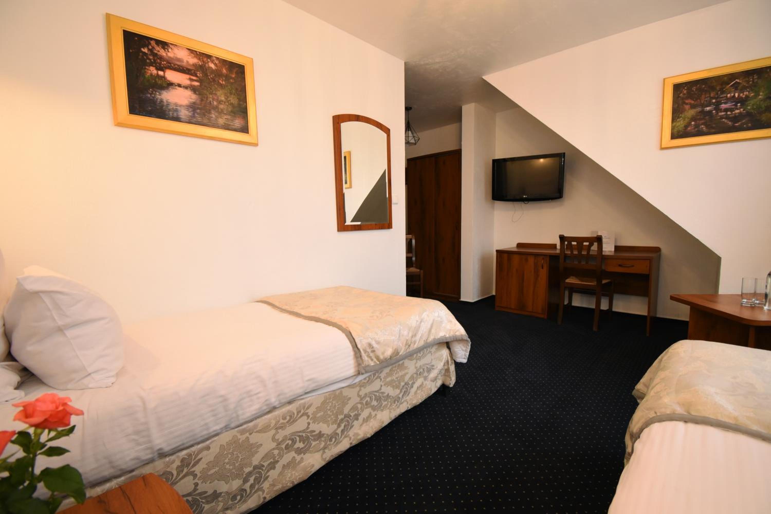 Double Room photo 3