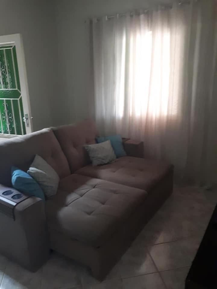 Three-Bedroom House photo 3