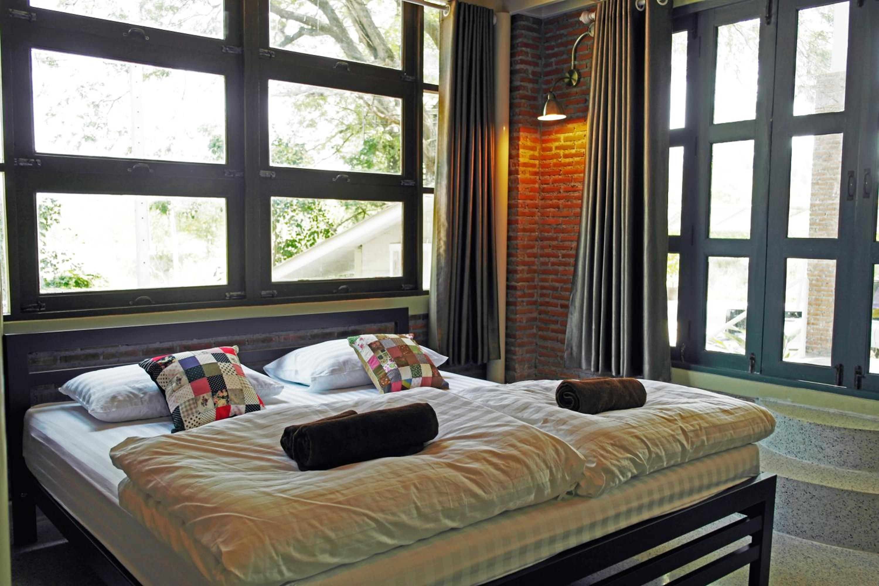 Double Room - Photo 13