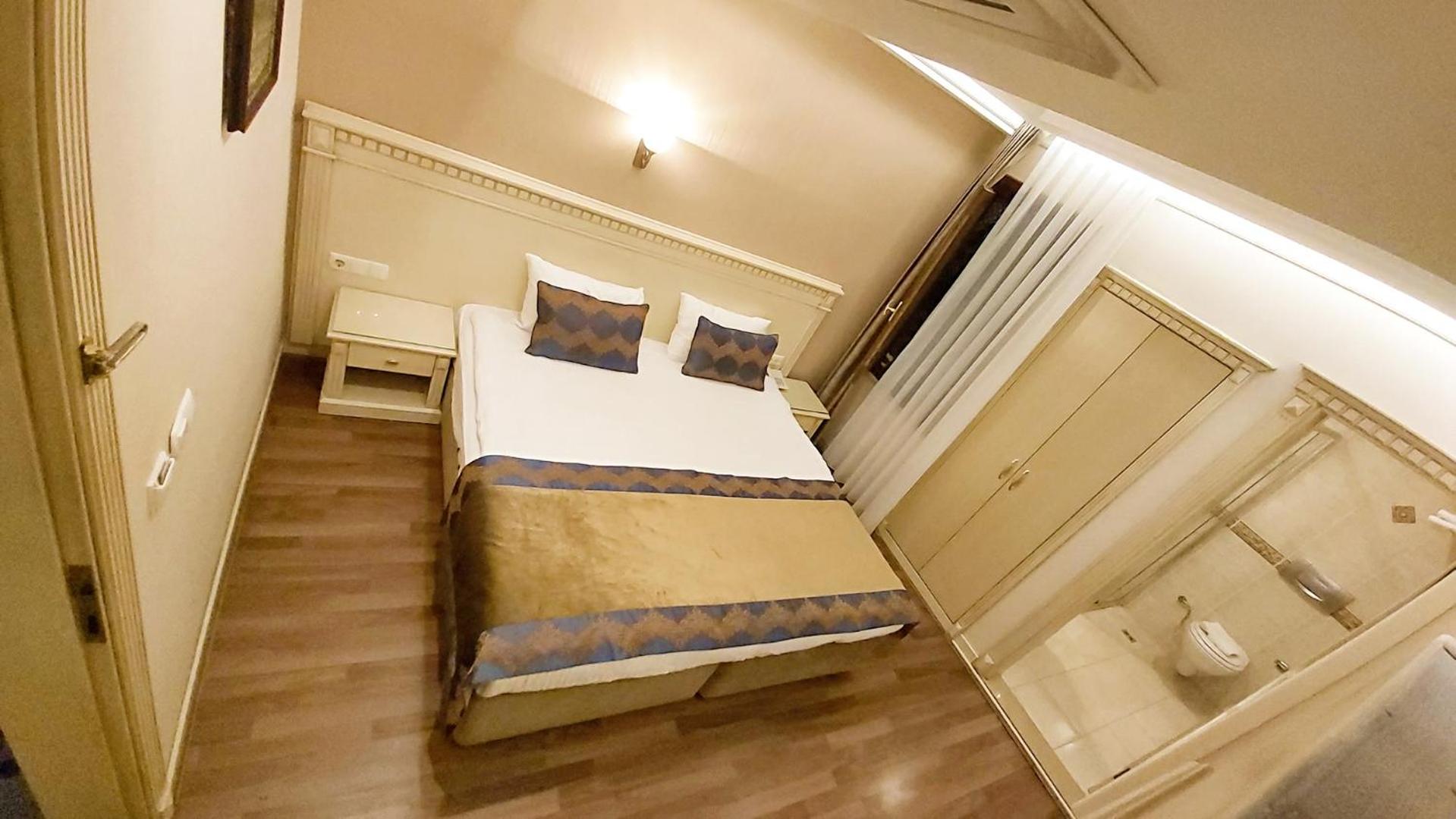 Economy Double or Twin Room photo 3