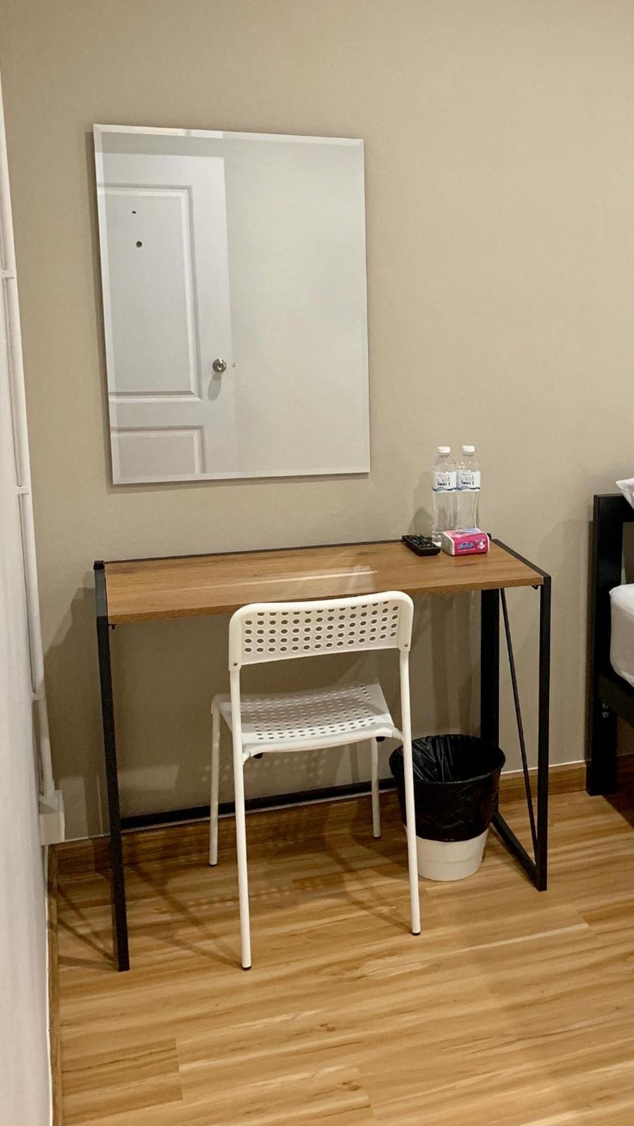 Studio Apartment photo 2