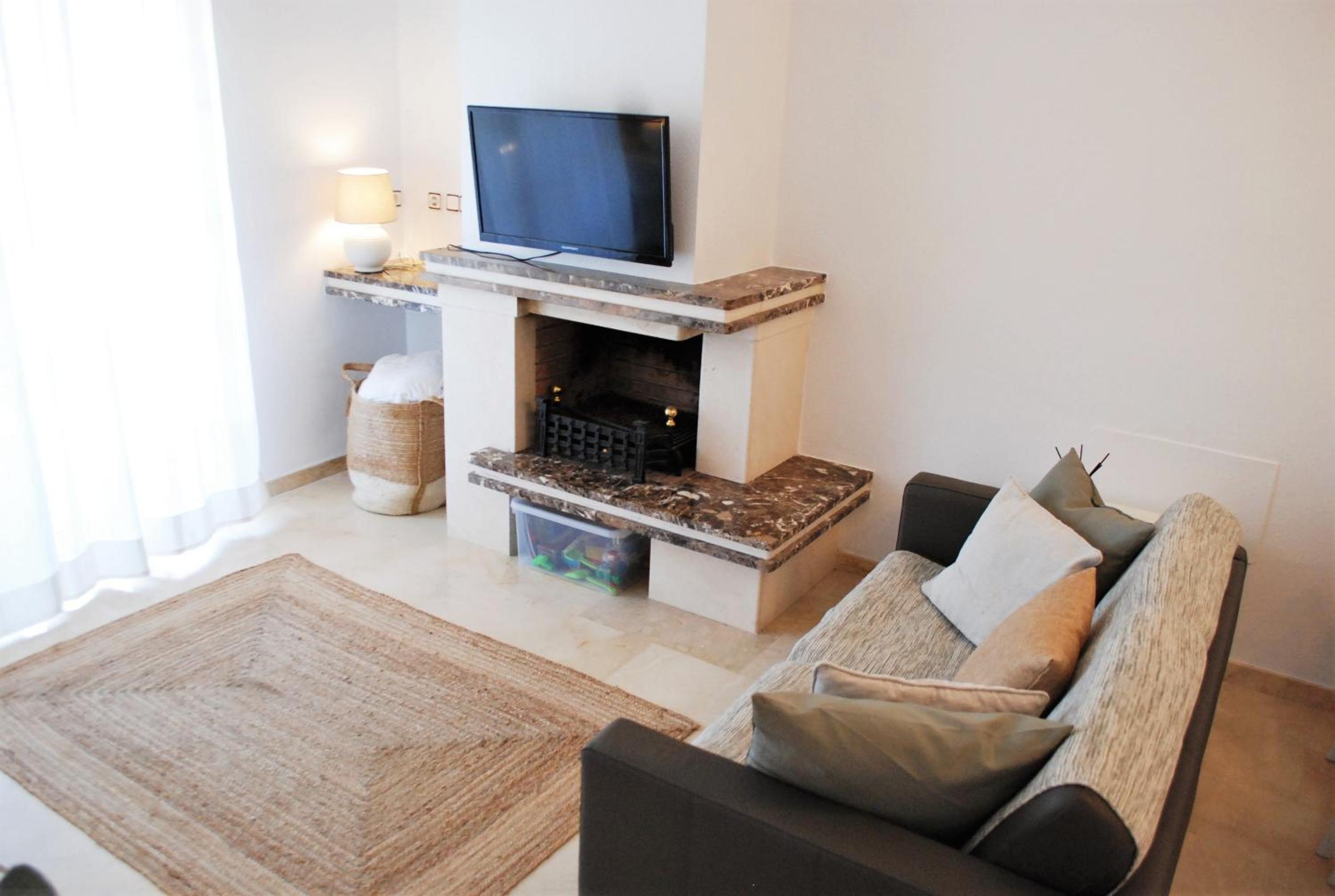 Two-Bedroom Apartment photo 2