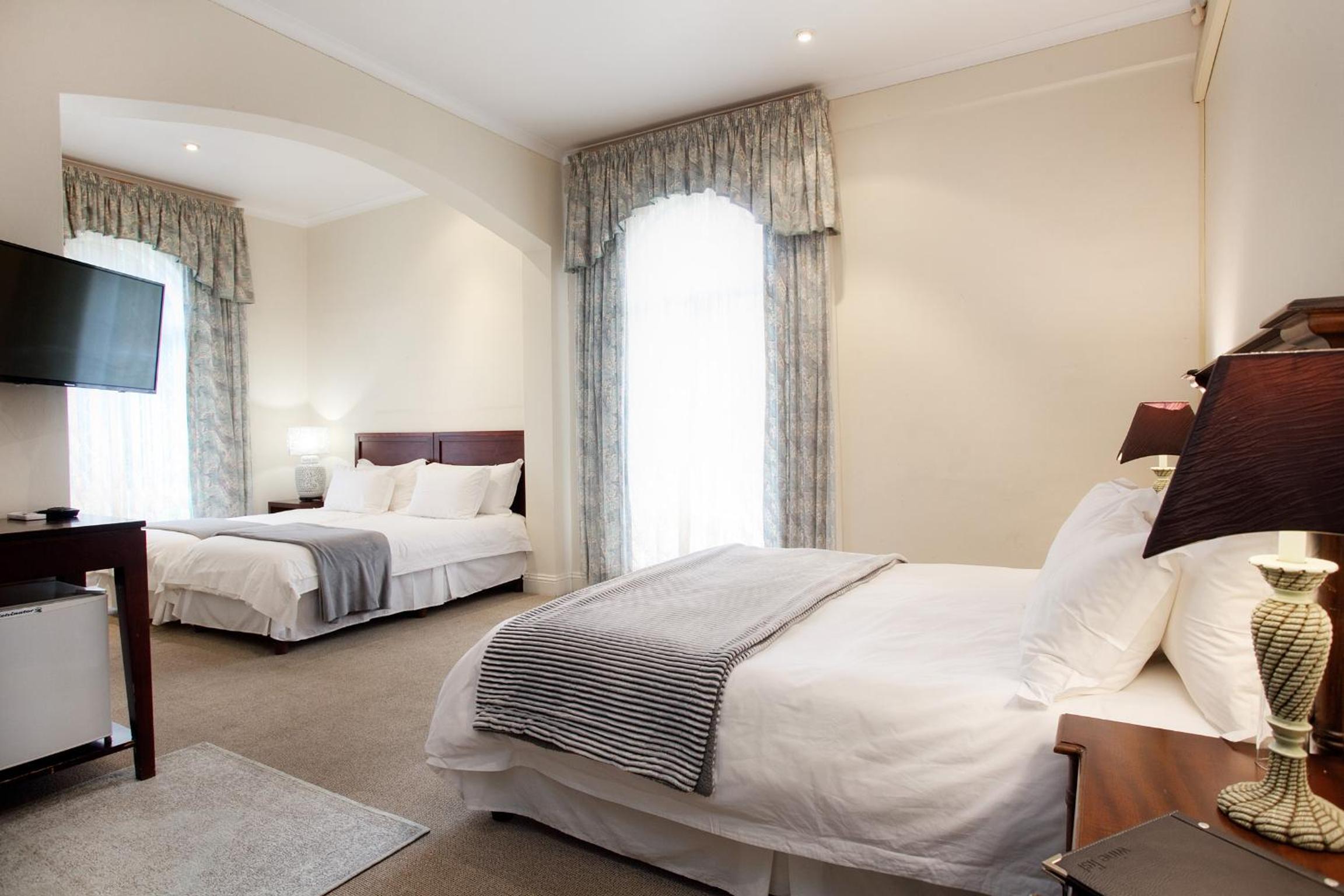 Family Room photo 1