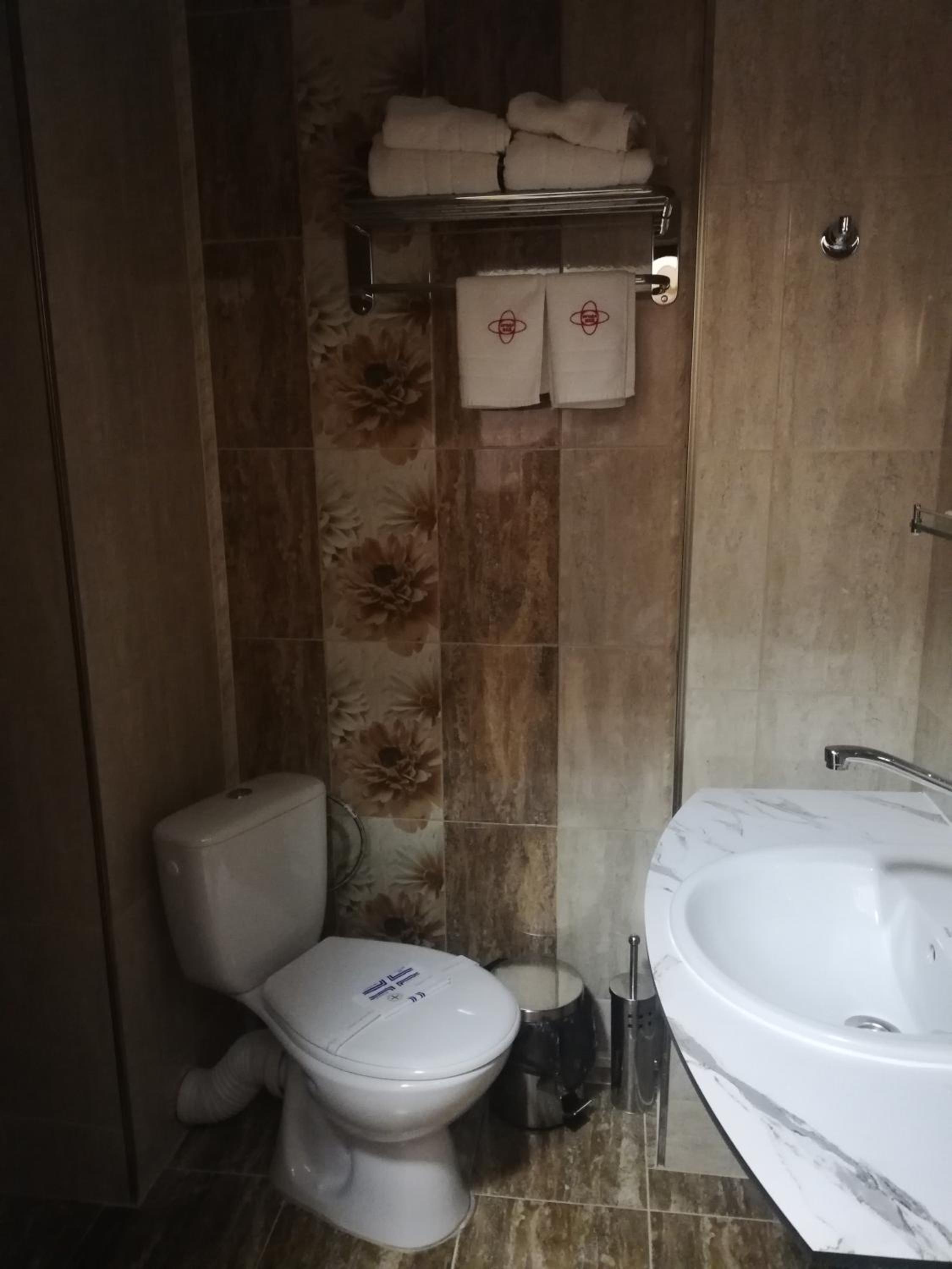 Double or Twin Room with Terrace - Photo 1