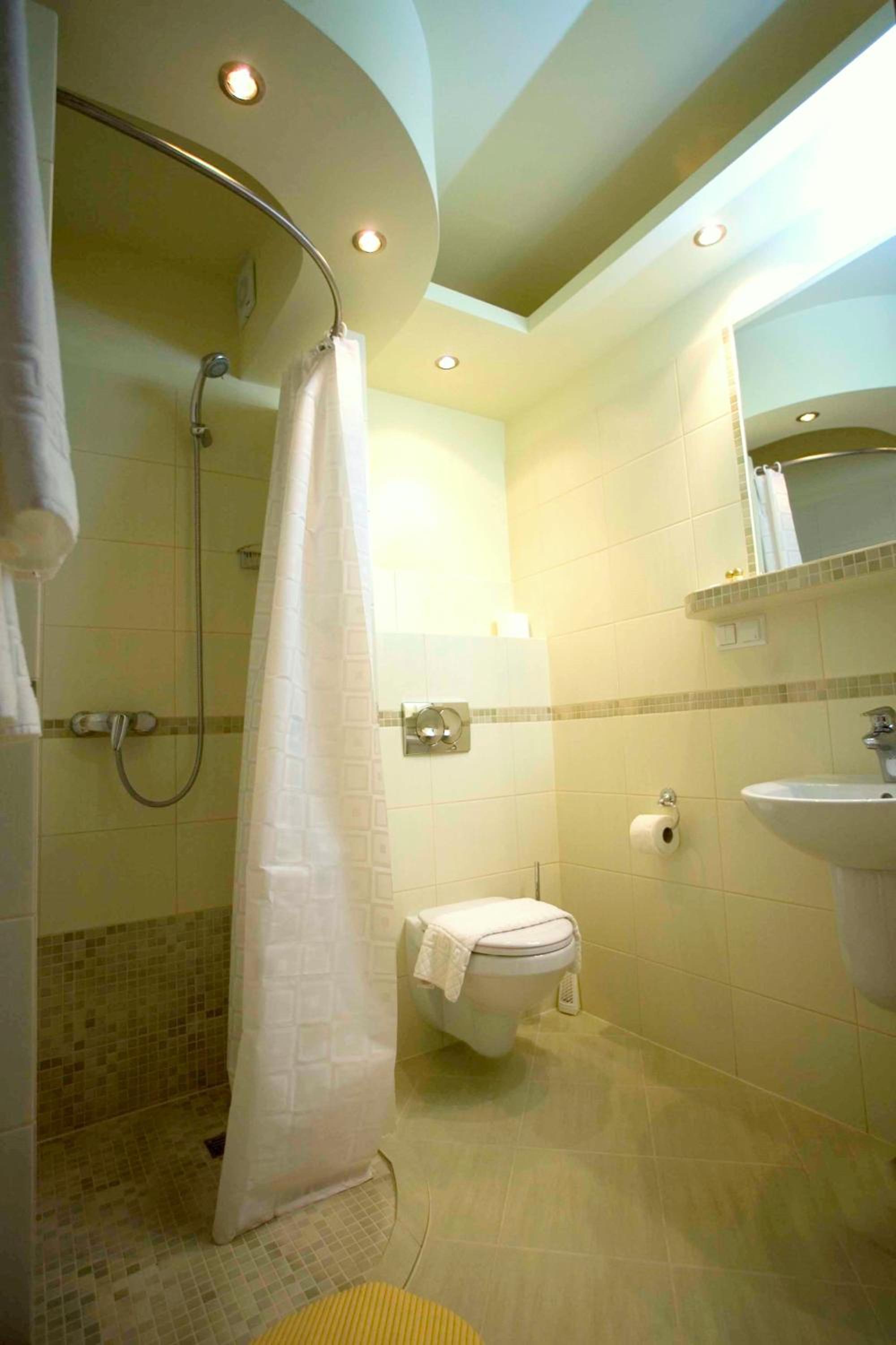 Double or Twin Room with Terrace - Photo 4