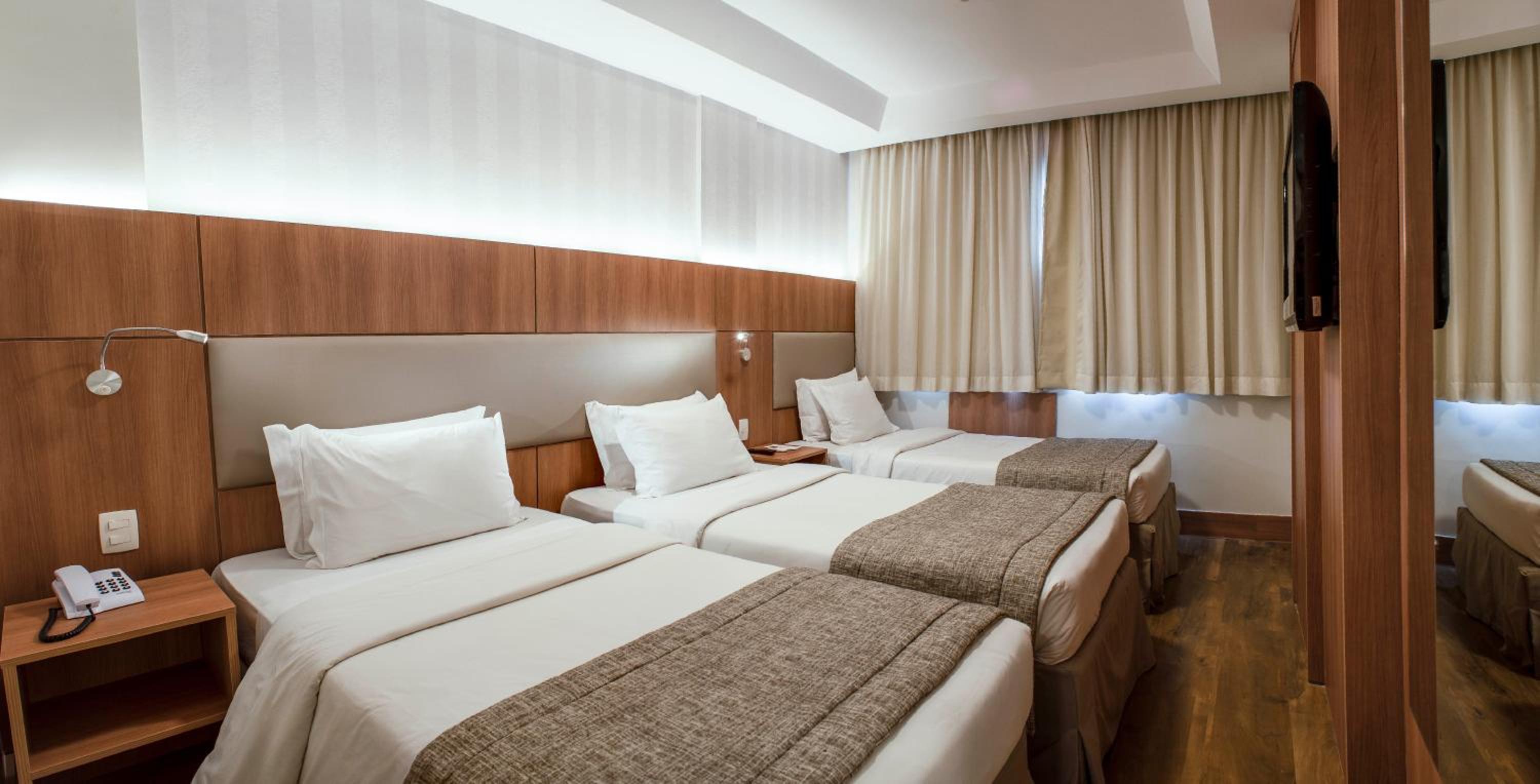 Hotel Astoria Copacabana — Standard Triple Room