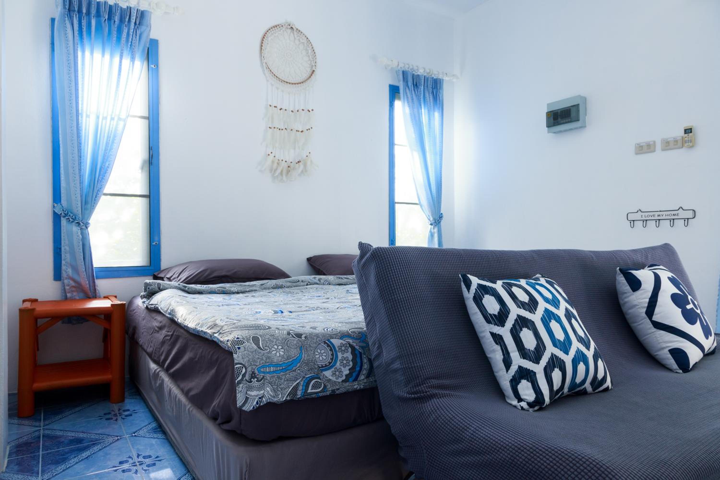 One-Bedroom House 2.2 photo 1
