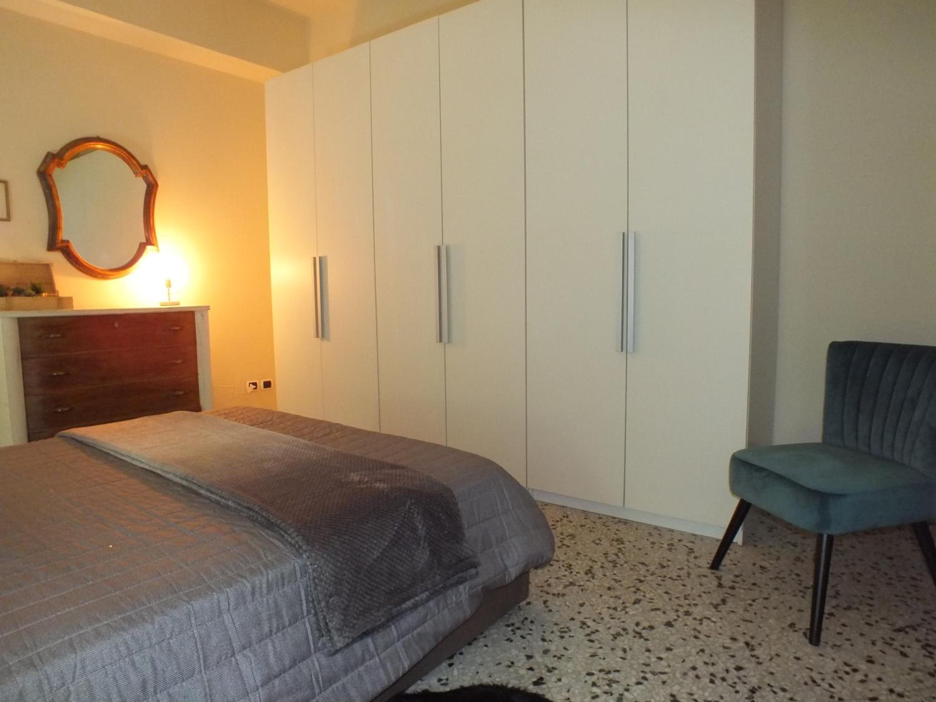 One-Bedroom Apartment - Photo 27