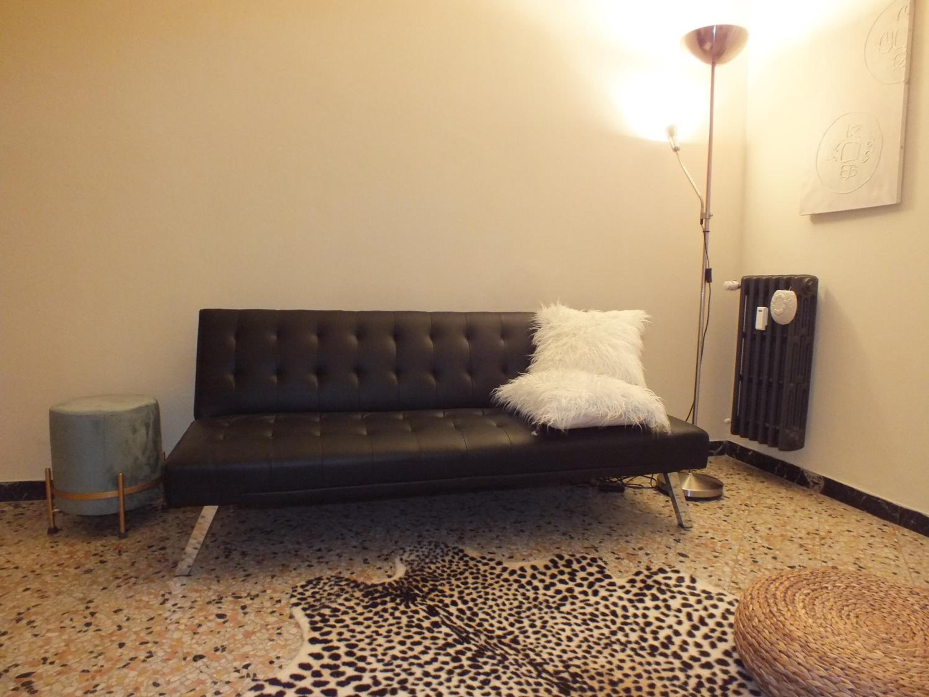 One-Bedroom Apartment - Photo 70