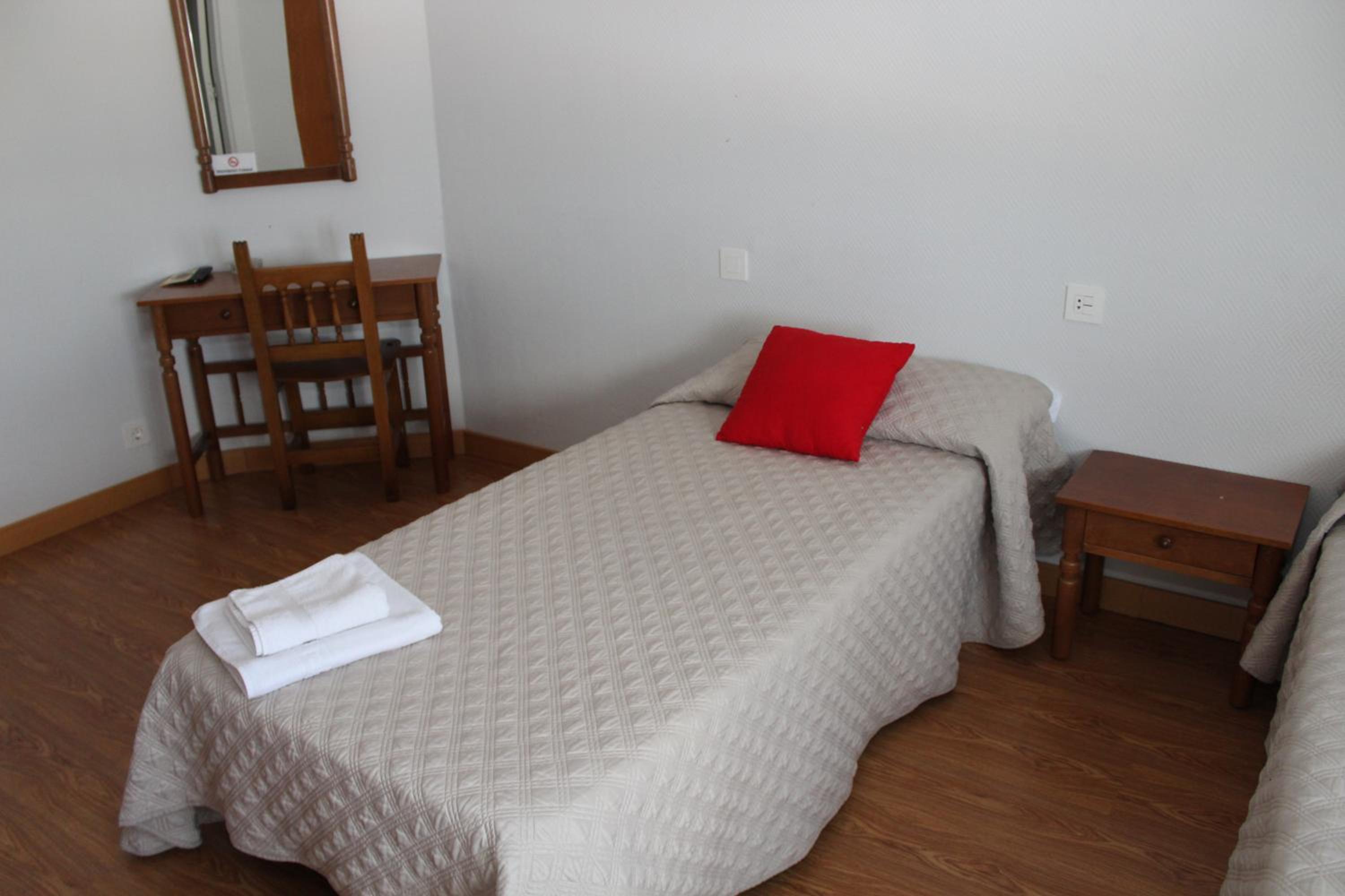 Single Room photo 3