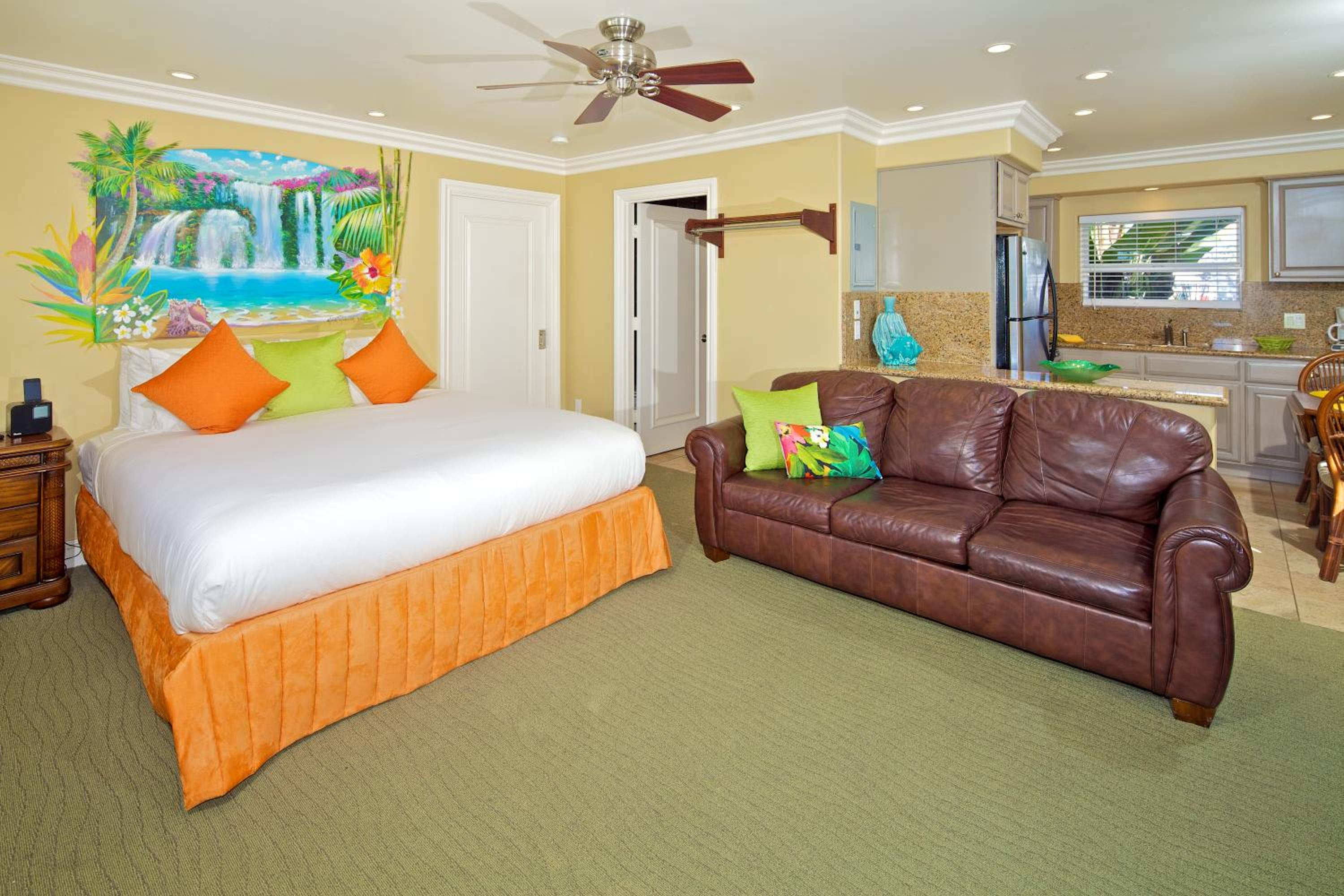 Luxury Mini Suite photo 3