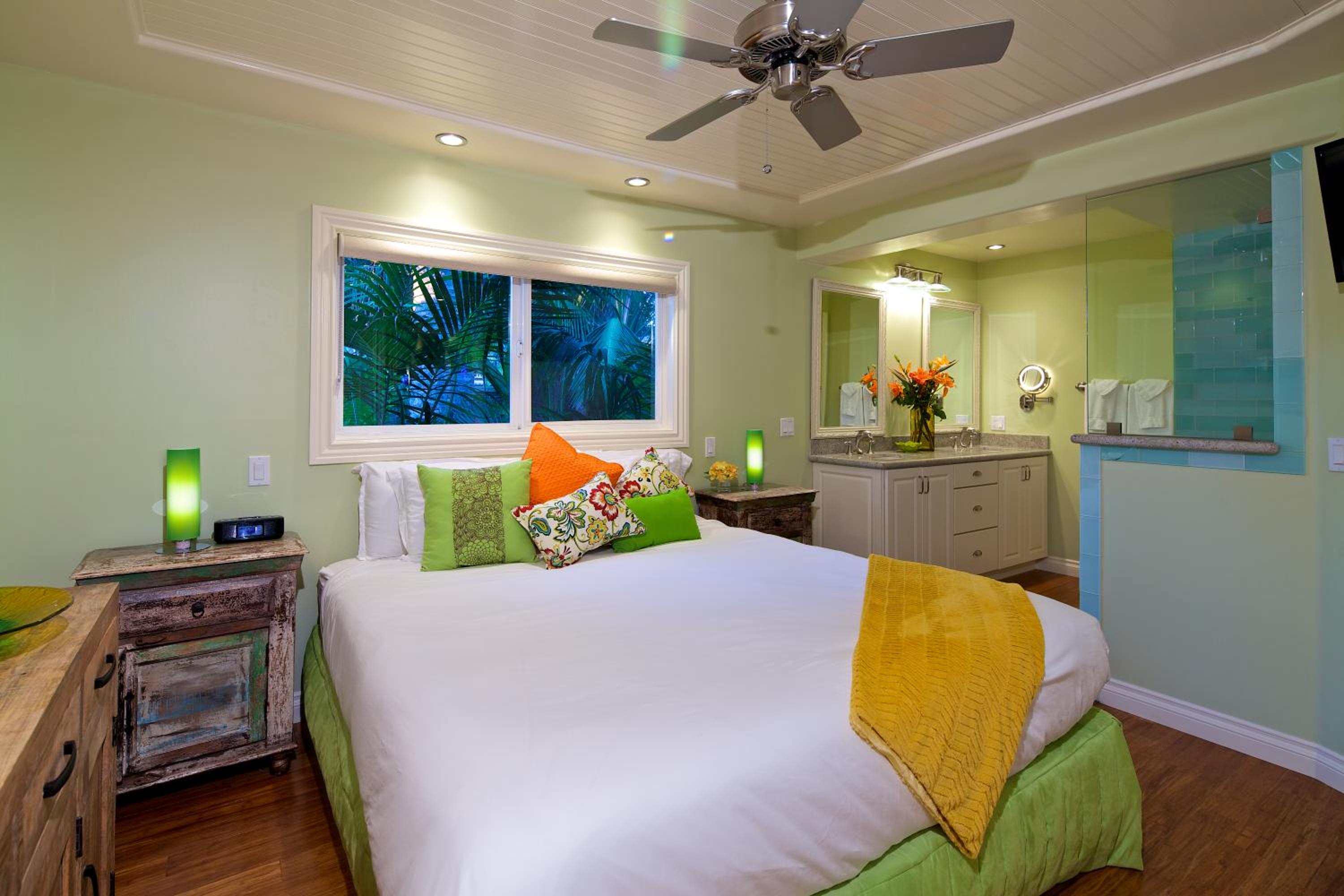 Luxury Three-Bedroom Suite photo 3