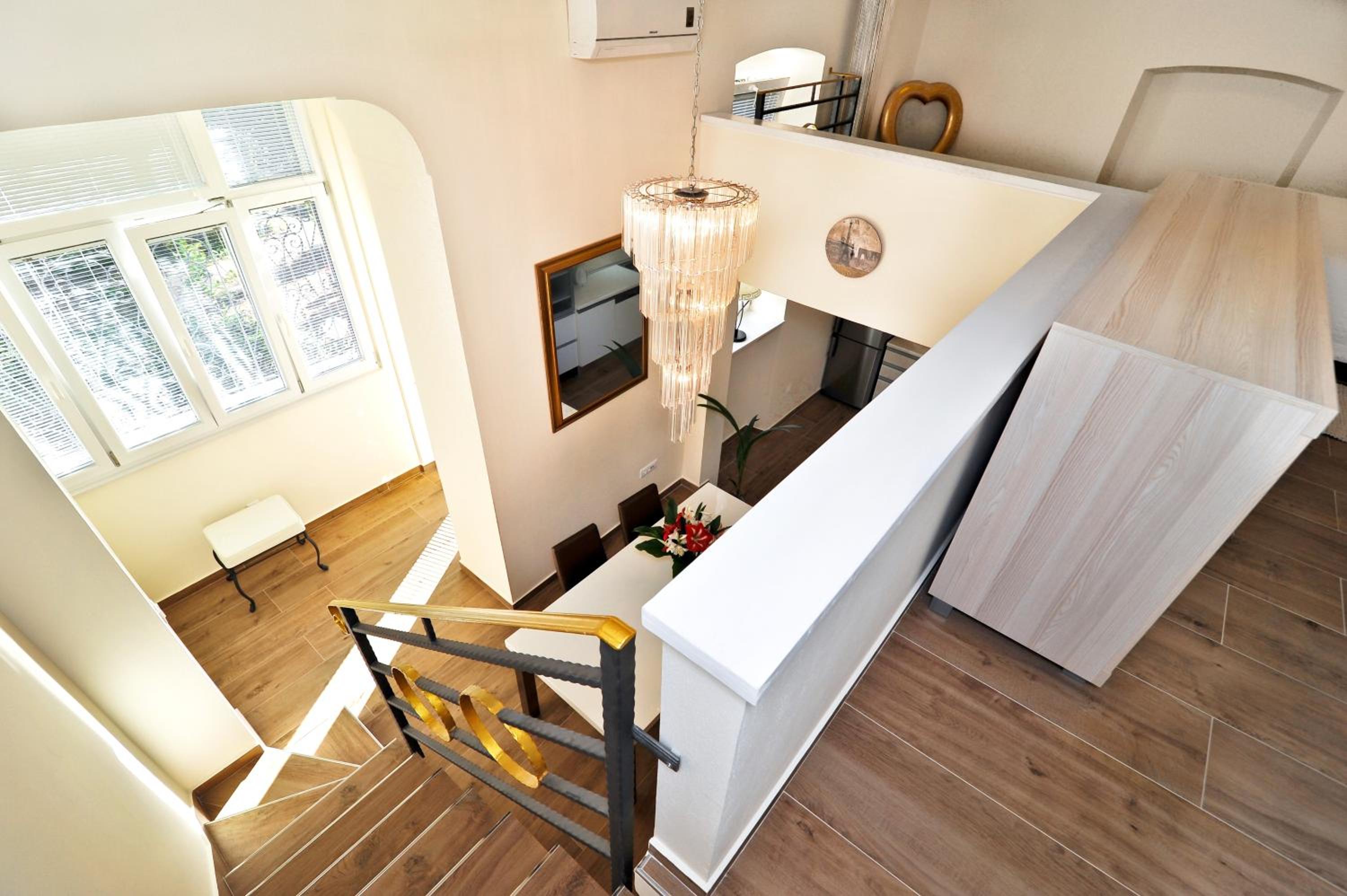 One-Bedroom Apartment with Terrace