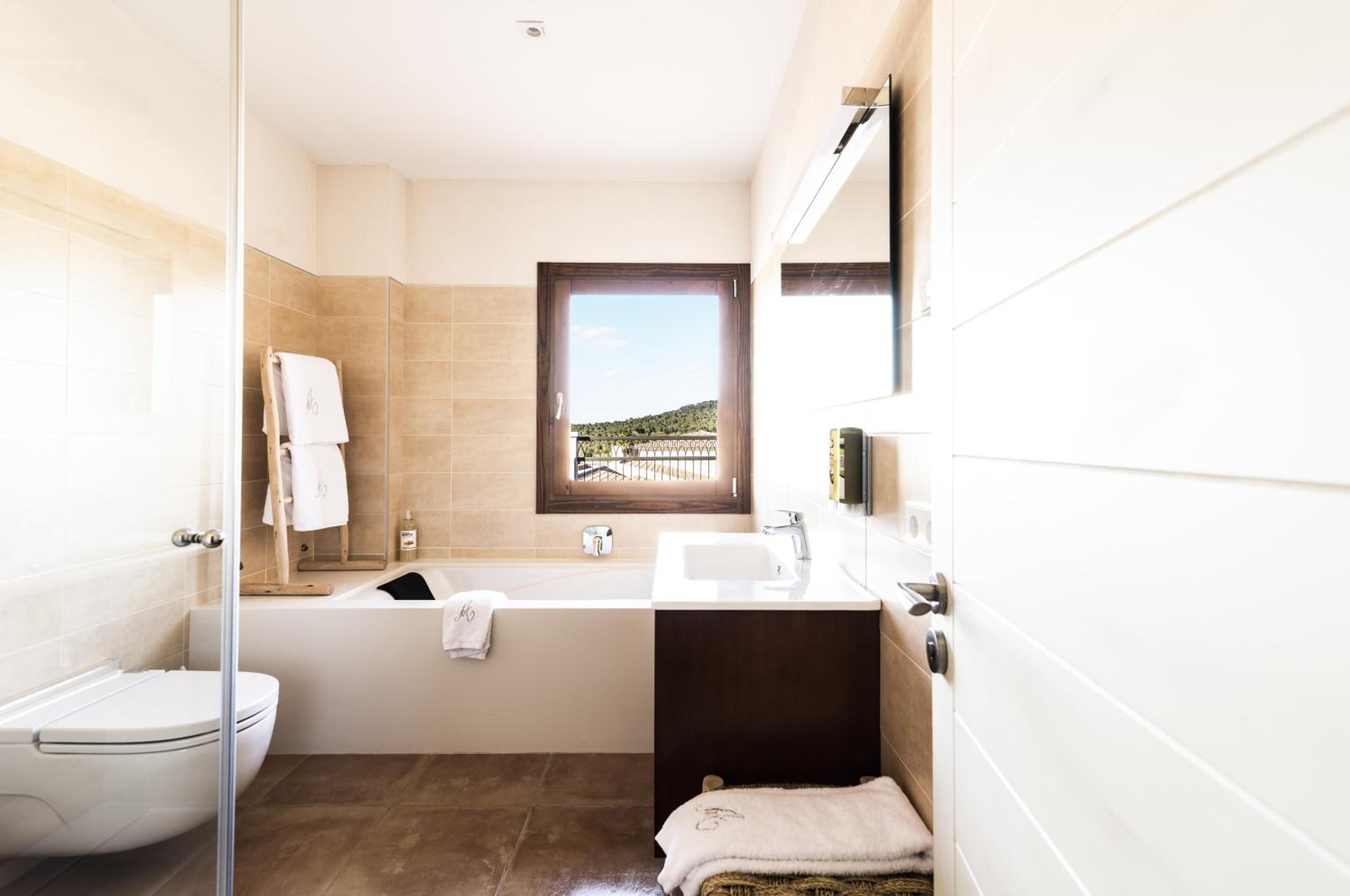 Suite with terrace and Mountain View  - Spa Access photo 2