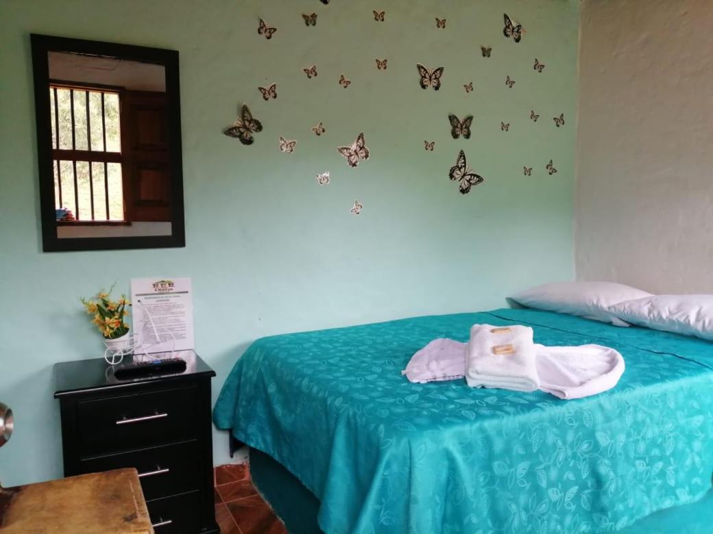 Economy Double Room photo 2
