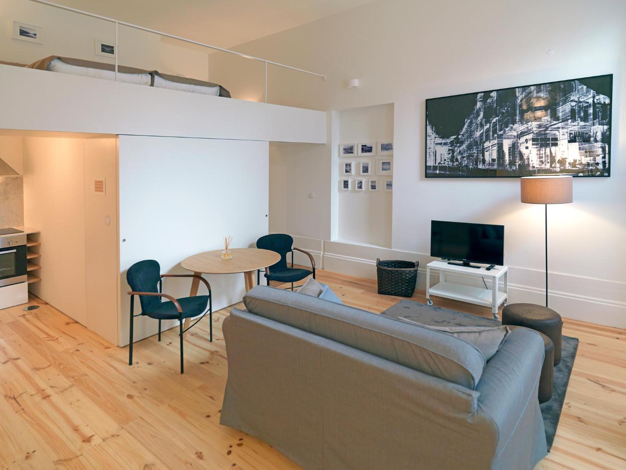 Deluxe Apartment - Photo 8