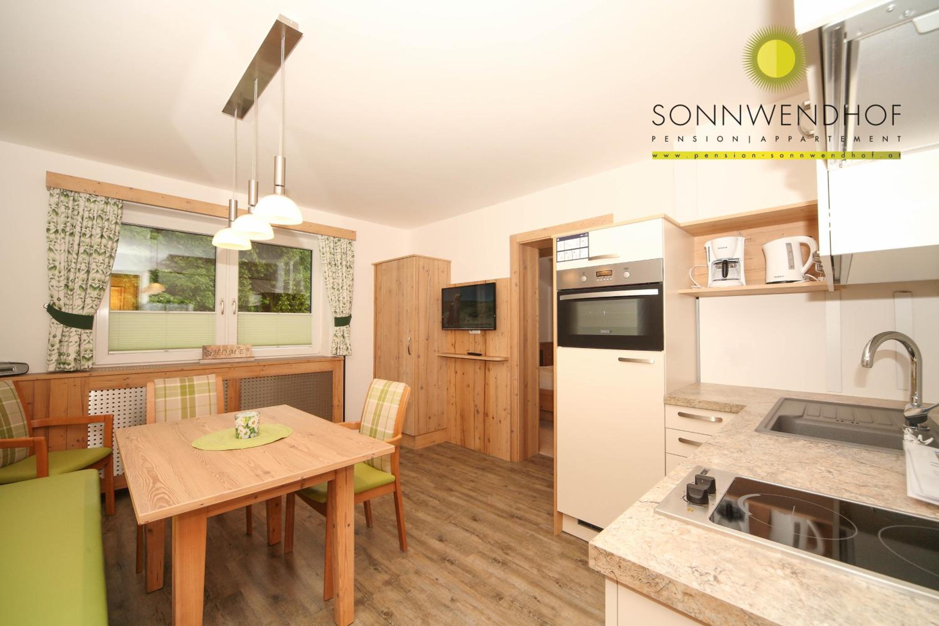 Apartment with Mountain View photo 3