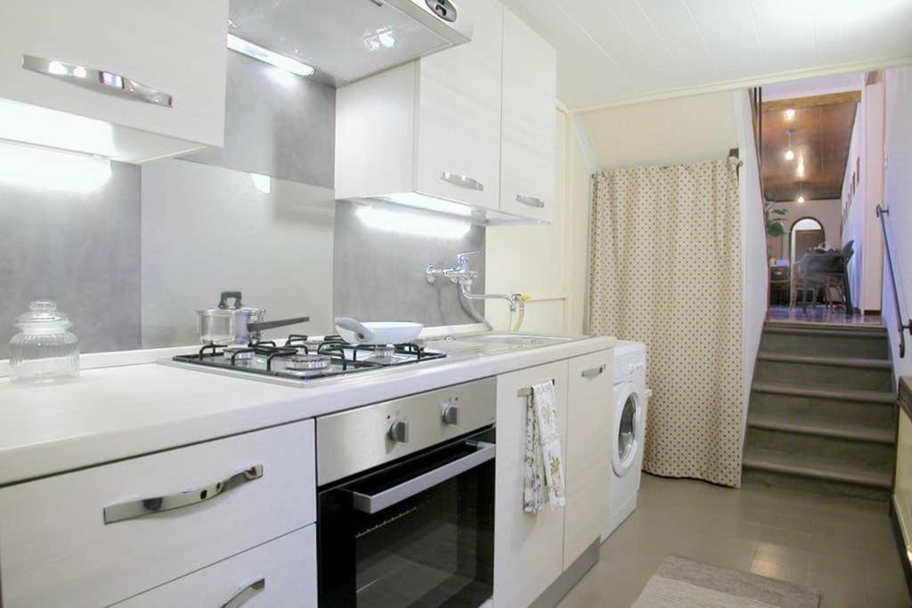 One-Bedroom Apartment - Photo 12