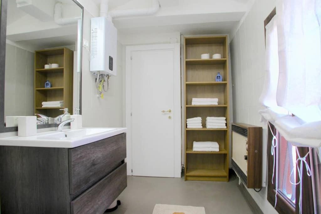 One-Bedroom Apartment - Photo 15