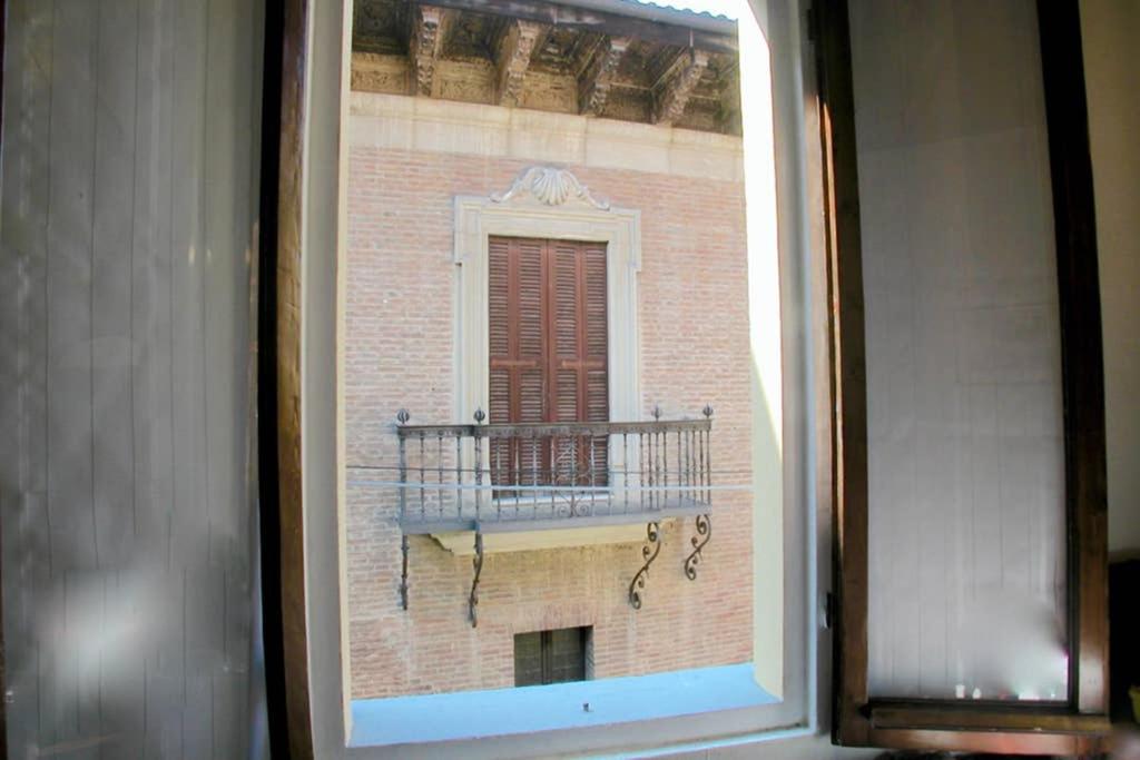 One-Bedroom Apartment - Photo 16