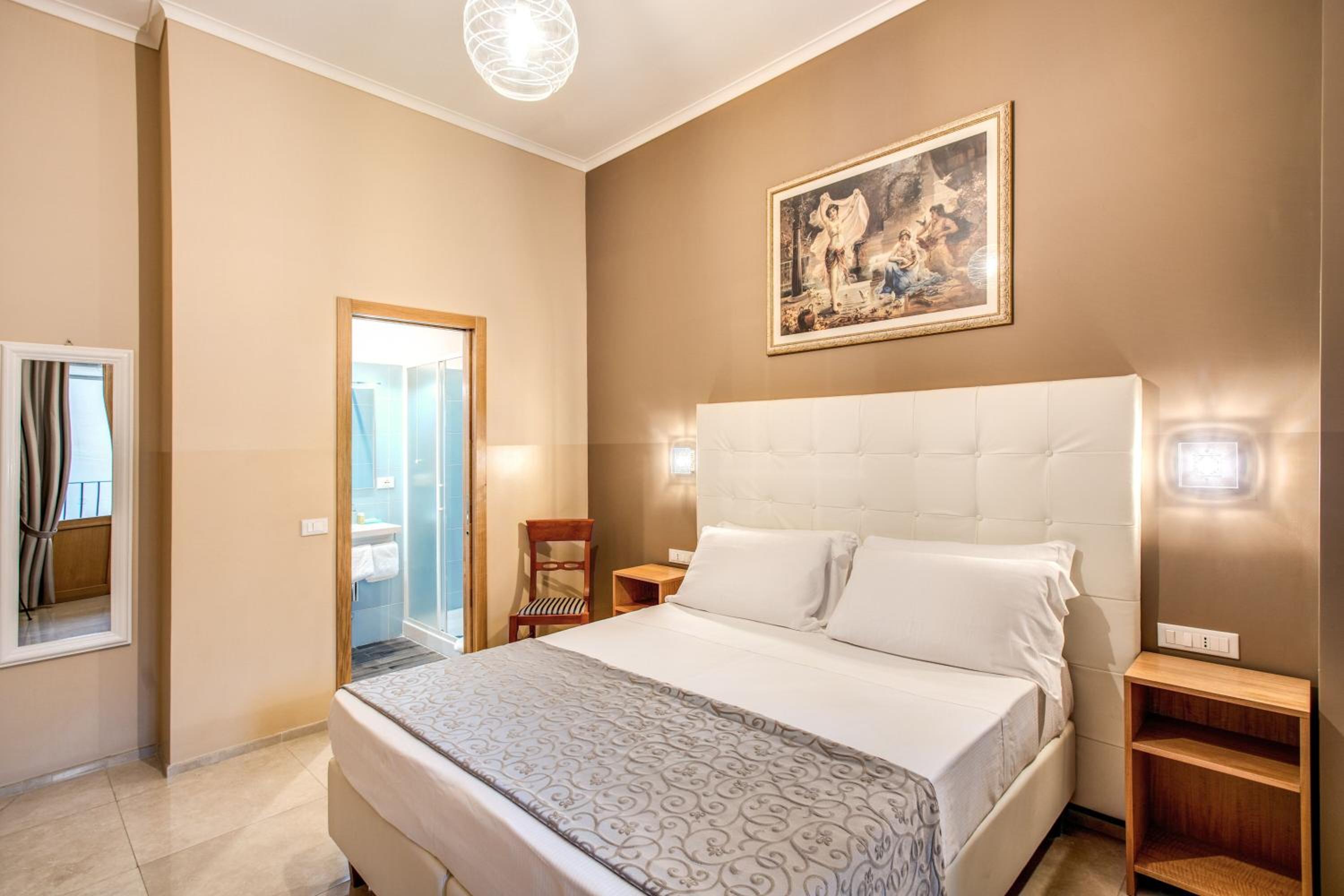 Superior Double or Twin Room photo 3