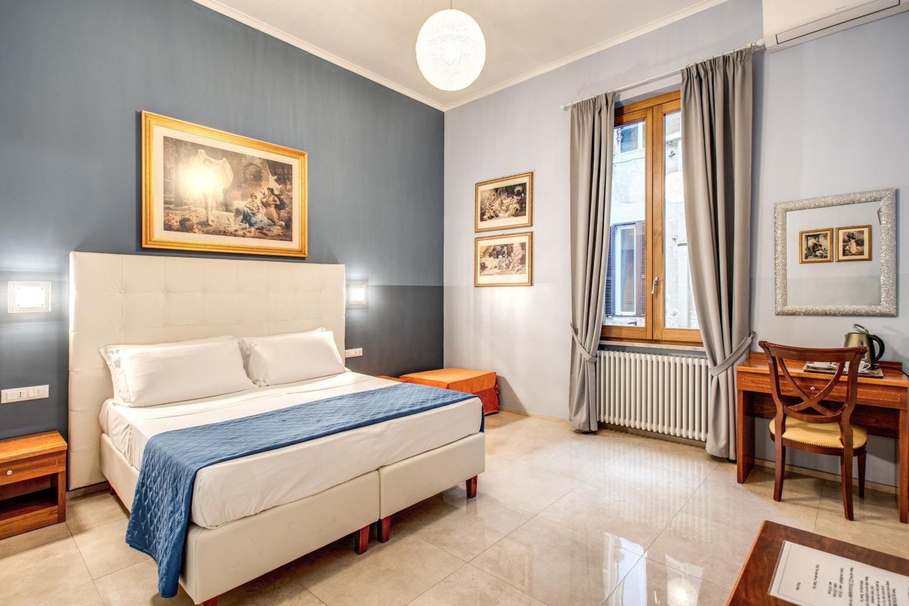 Deluxe Triple Room photo 1