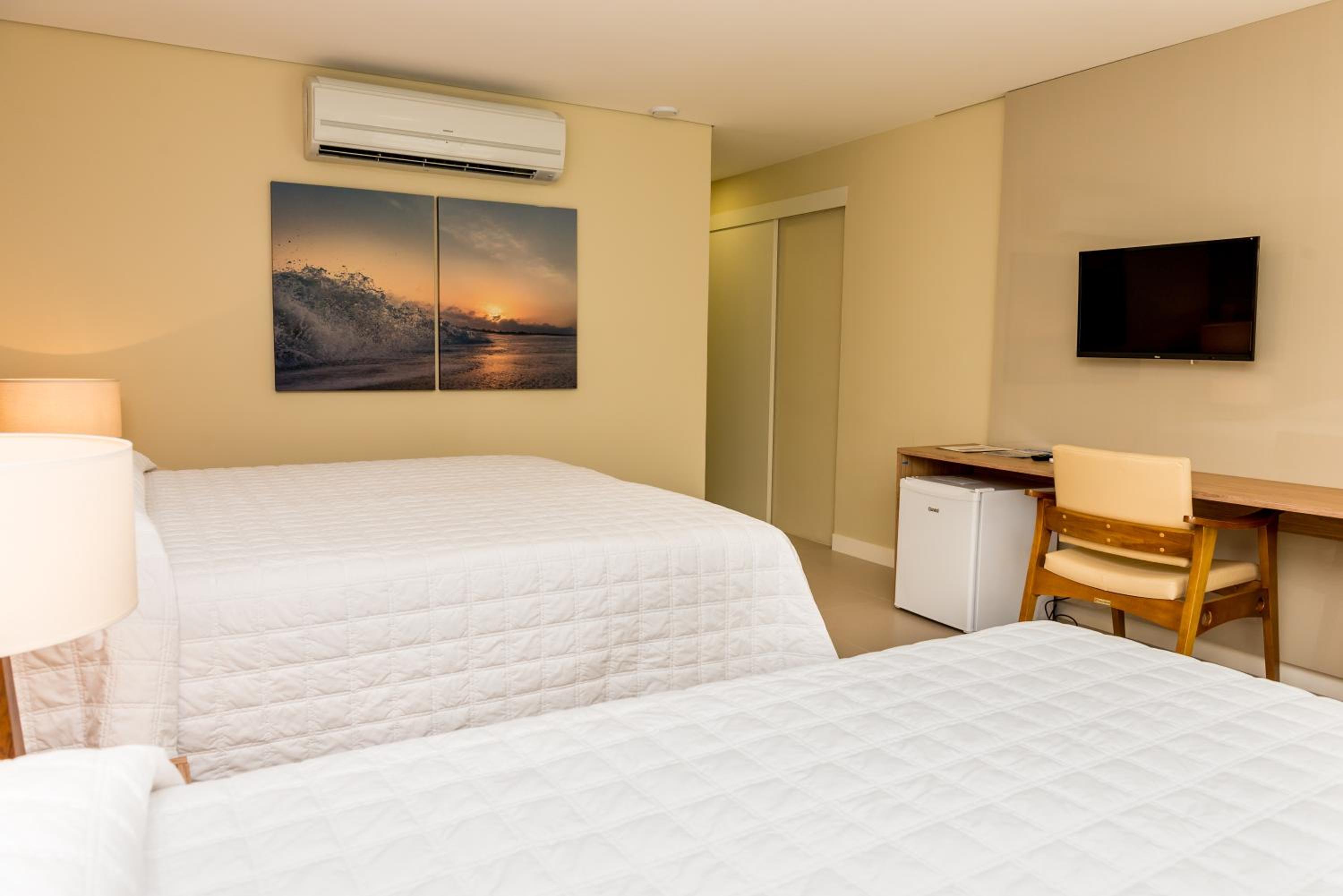 Standard Double or Twin Room photo 3