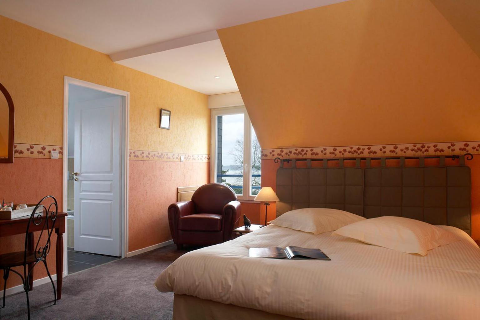 Double Room with Sea View photo 3