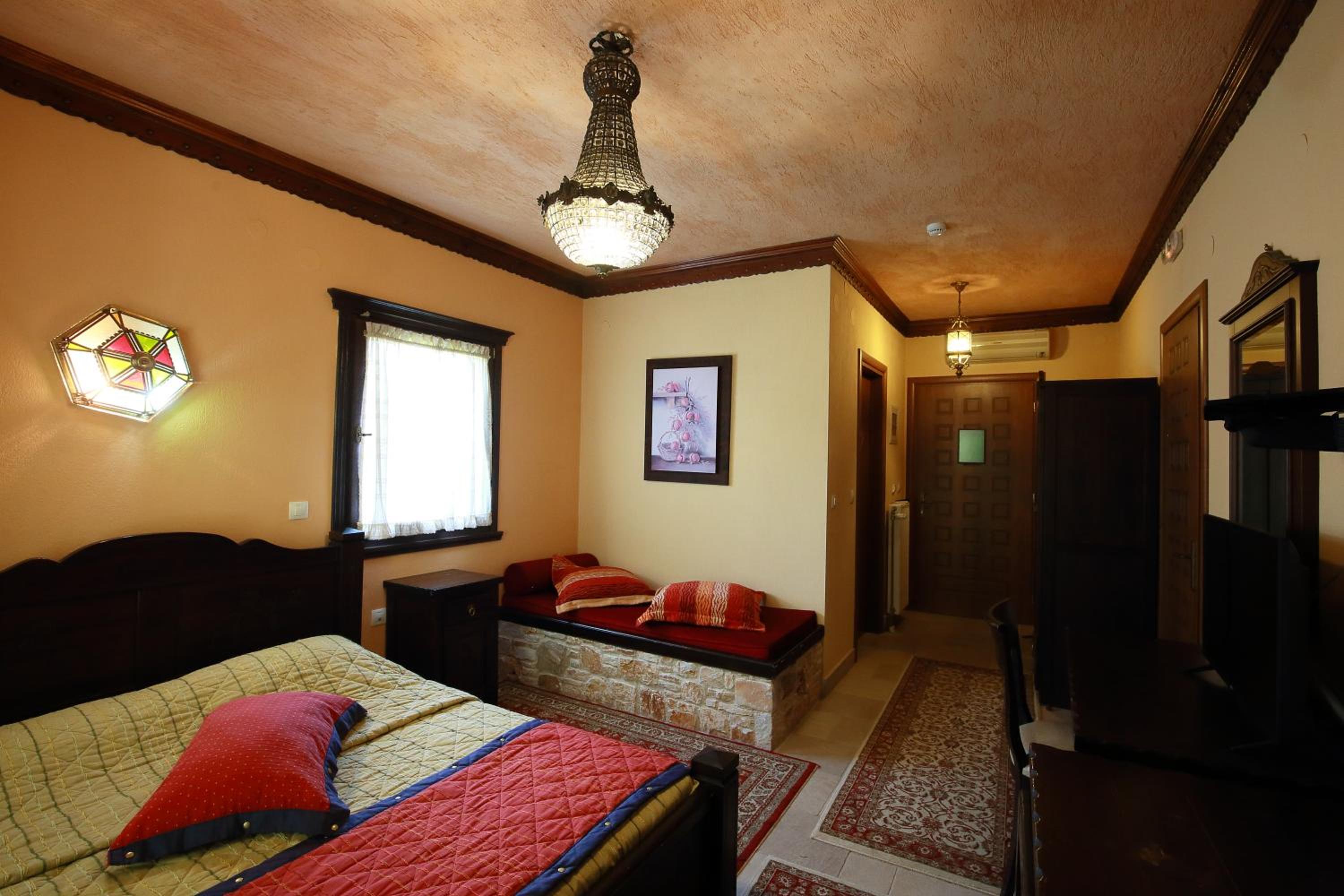 Triple Room - Photo 1